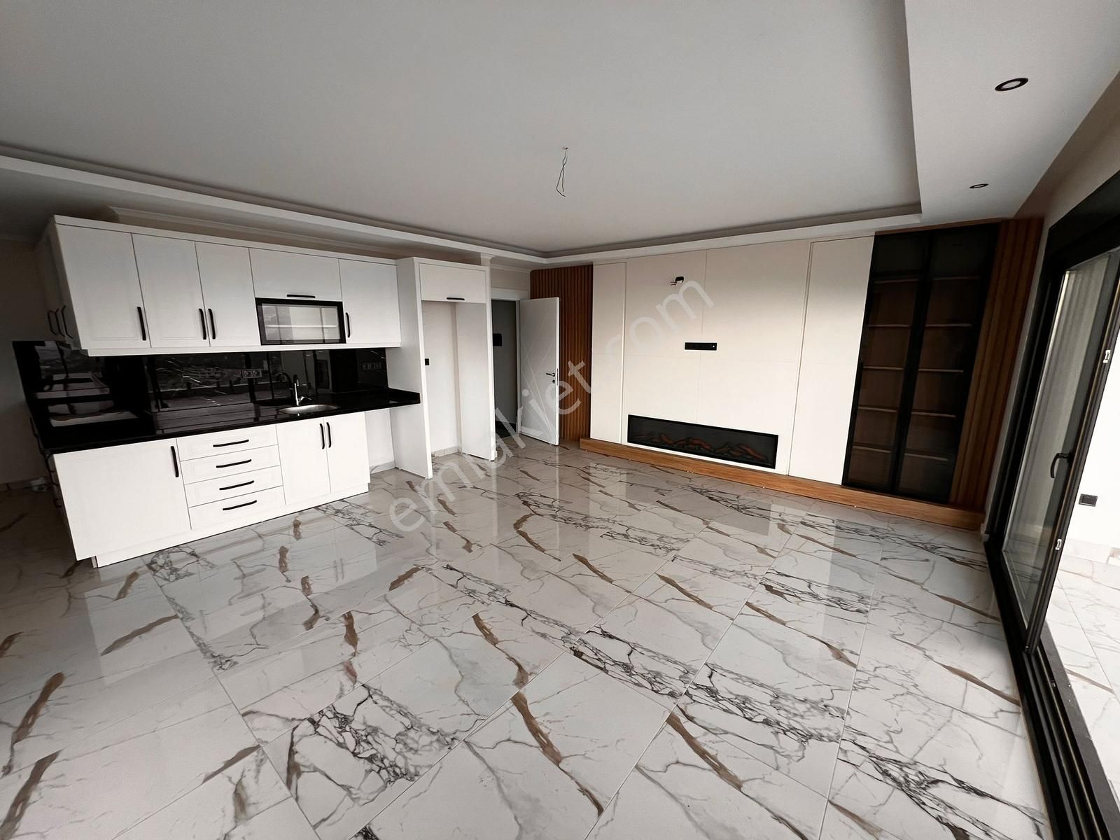 Alanya Tepe 3+2 200m2 Müstakil Havuzlu Lüxxx Triplex Villaaaaaaa - Görsel 35