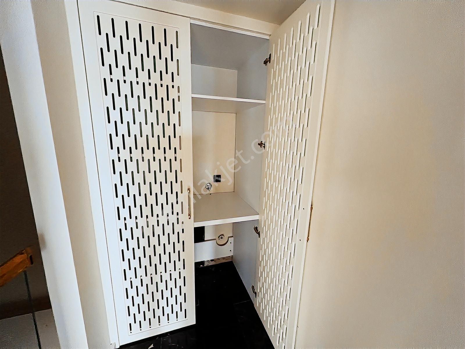 Alanya Tepe 3+2 200m2 Müstakil Havuzlu Lüxxx Triplex Villaaaaaaa - Görsel 13