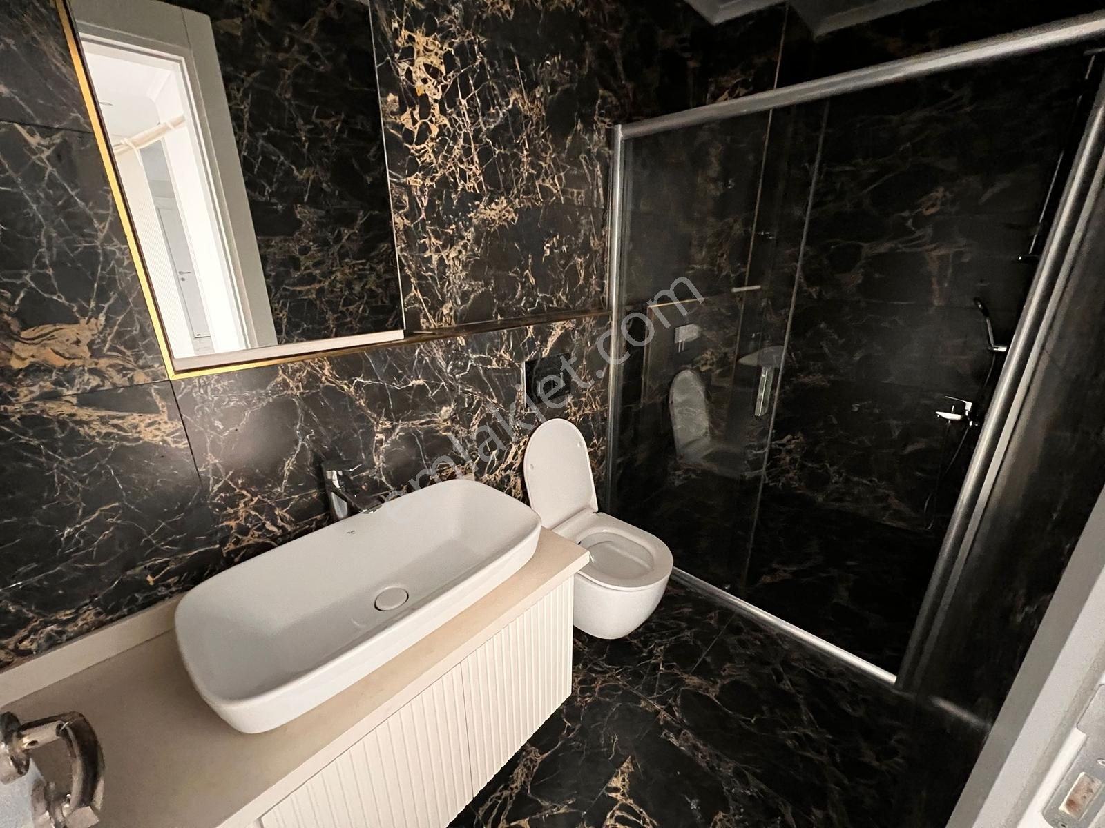 Alanya Tepe 3+2 200m2 Müstakil Havuzlu Lüxxx Triplex Villaaaaaaa - Görsel 27