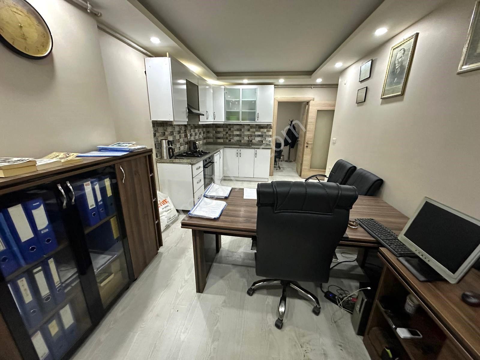 Has Seba'dan Tevfikbey Mh 2+1 75m2 Sefaköy Merkezde Arakat Daire - Görsel 7