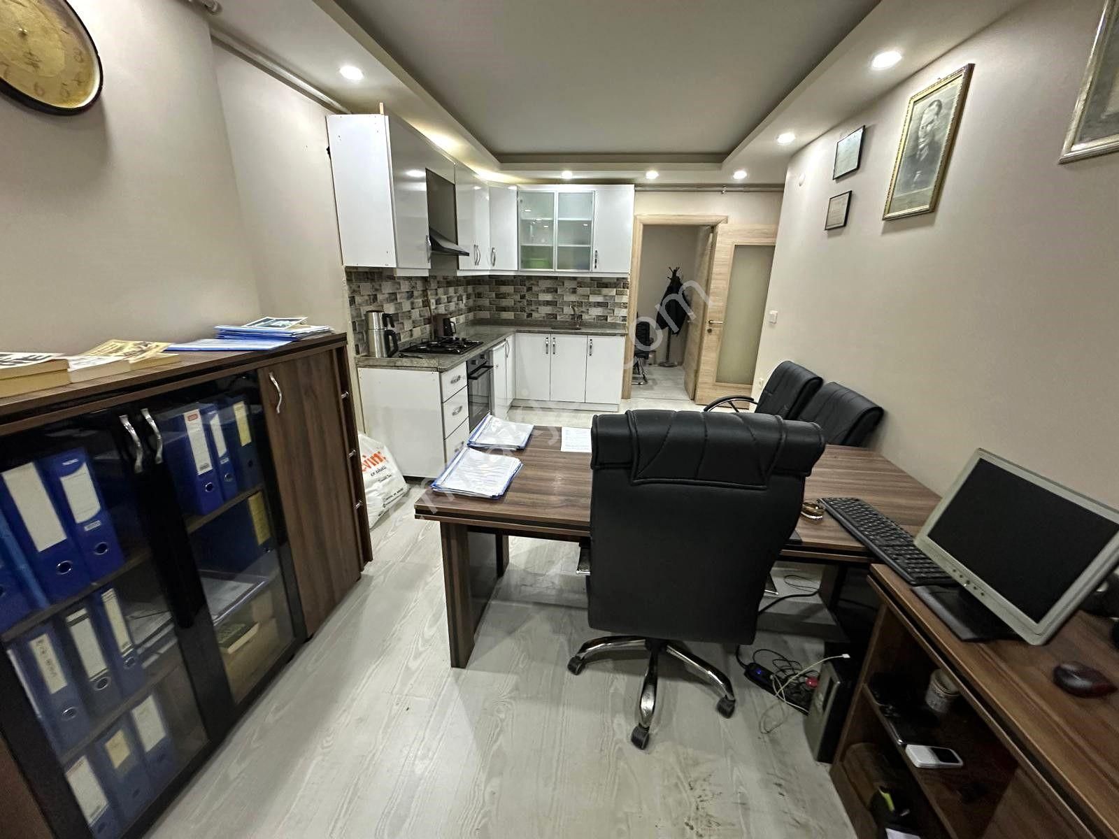 Has Seba'dan Tevfikbey Mh 2+1 75m2 Sefaköy Merkezde Arakat Daire - Görsel 8