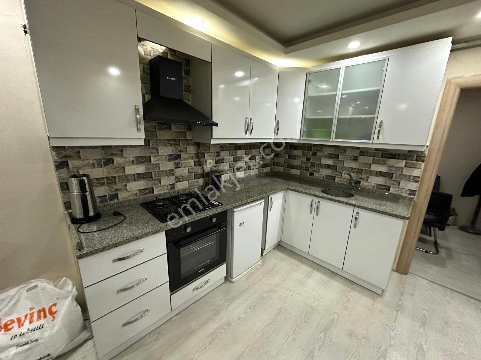 Has Seba'dan Tevfikbey Mh 2+1 75m2 Sefaköy Merkezde Arakat Daire - Görsel 5