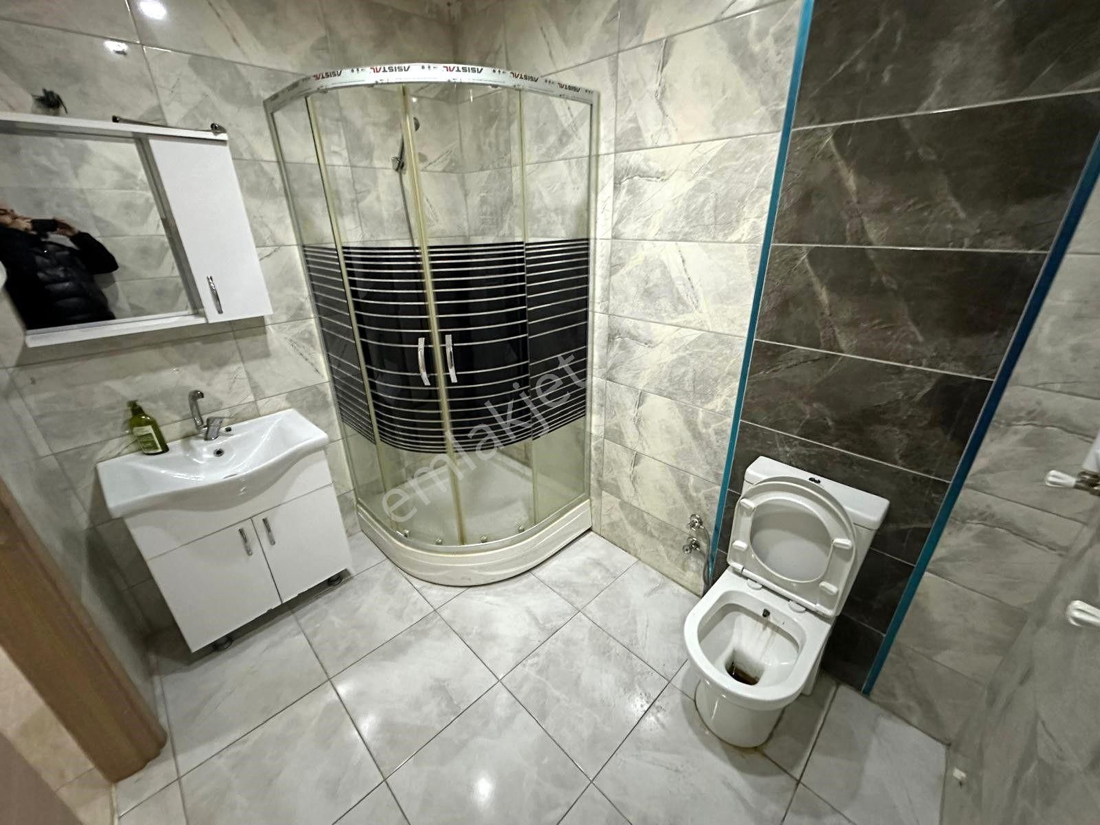 Has Seba'dan Tevfikbey Mh 2+1 75m2 Sefaköy Merkezde Arakat Daire - Görsel 23