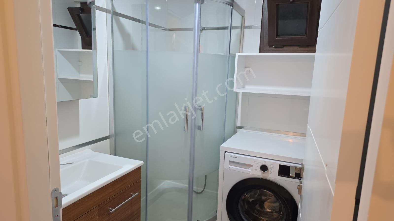 Karşıyaka Mavişehir Elara Sitesinde Eşyalı 1+1 Kiralık Daire - Görsel 16