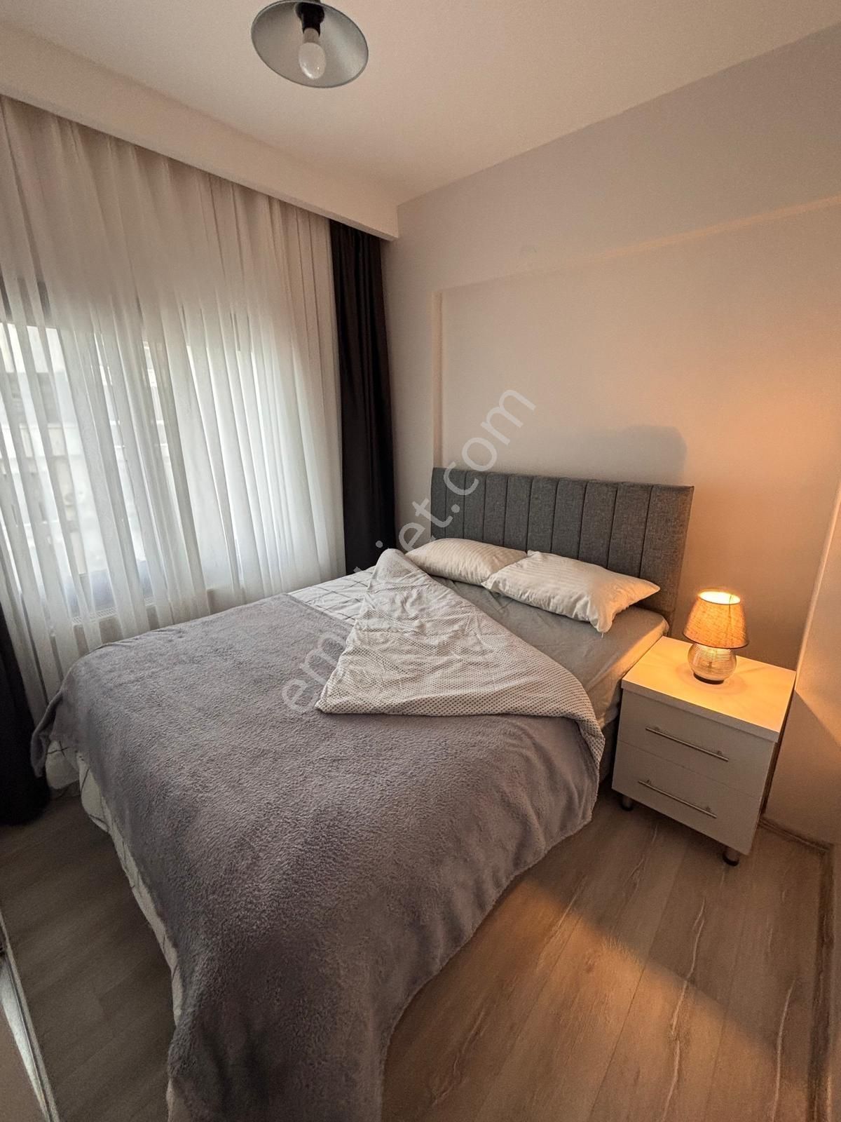 Karşıyaka Mavişehir Elara Sitesinde Eşyalı 1+1 Kiralık Daire - Görsel 13