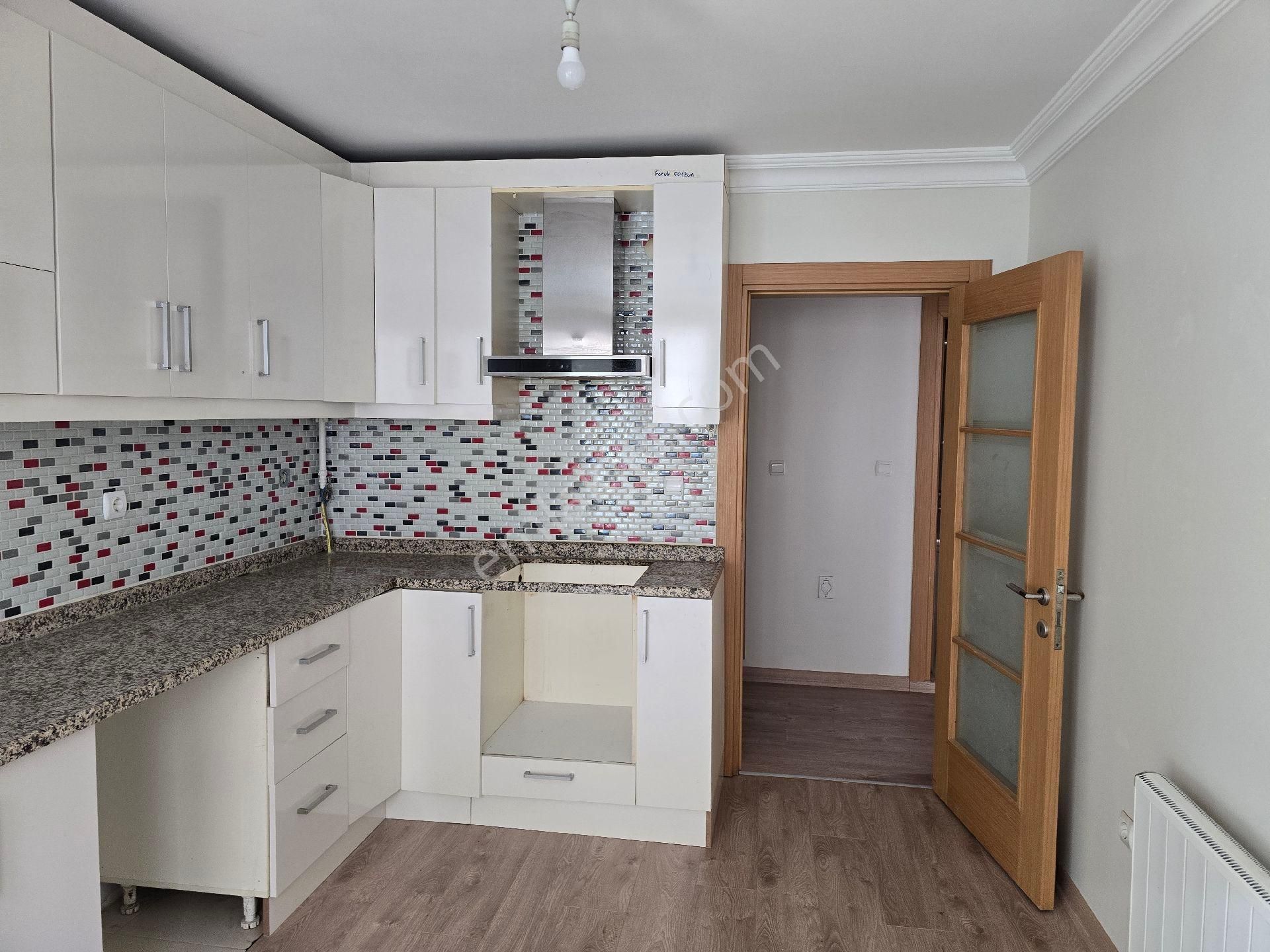 Pendik Orhangazi Mahalşlede Satılık 3+1 Lüks Daire - Görsel 26