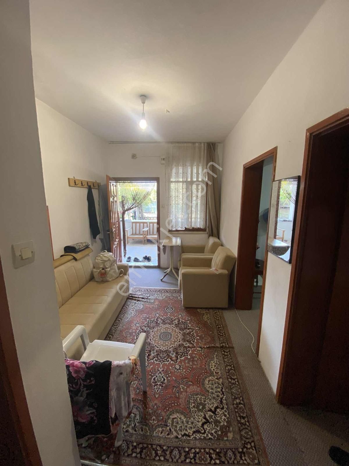 Şekerlerden Kumsazda Denize Yakın Yazlık - Görsel 8