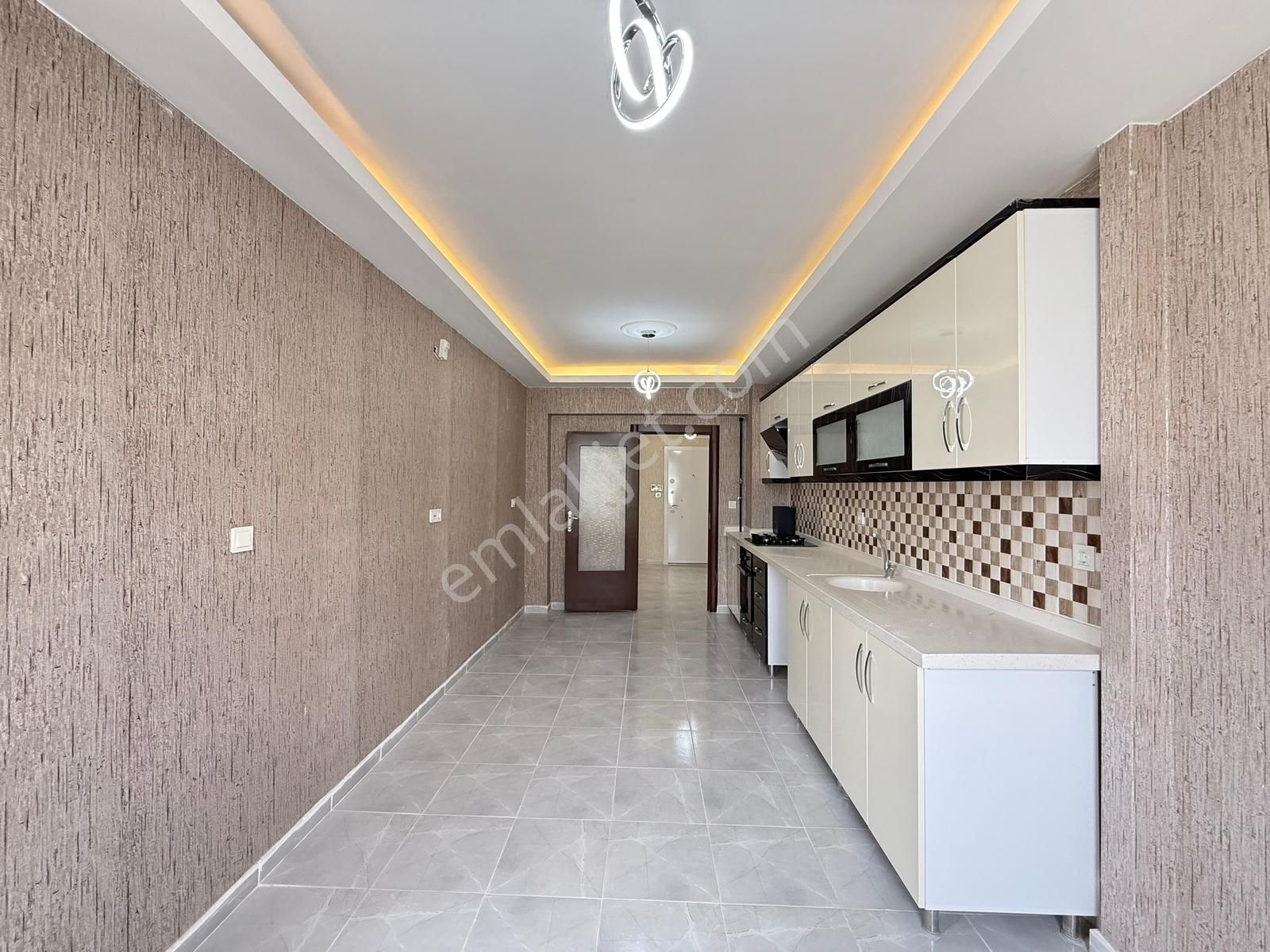 Han Gayrimenulden Okul Yanı Sıfır 3+1 Satılık Daire - Görsel 14
