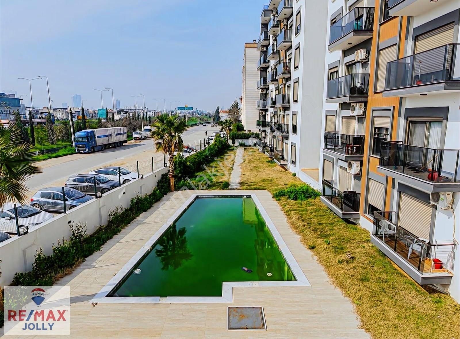 Klc Suıtste 50 M2 Teraslı & Full Eşyalı 1+1! - Görsel 9