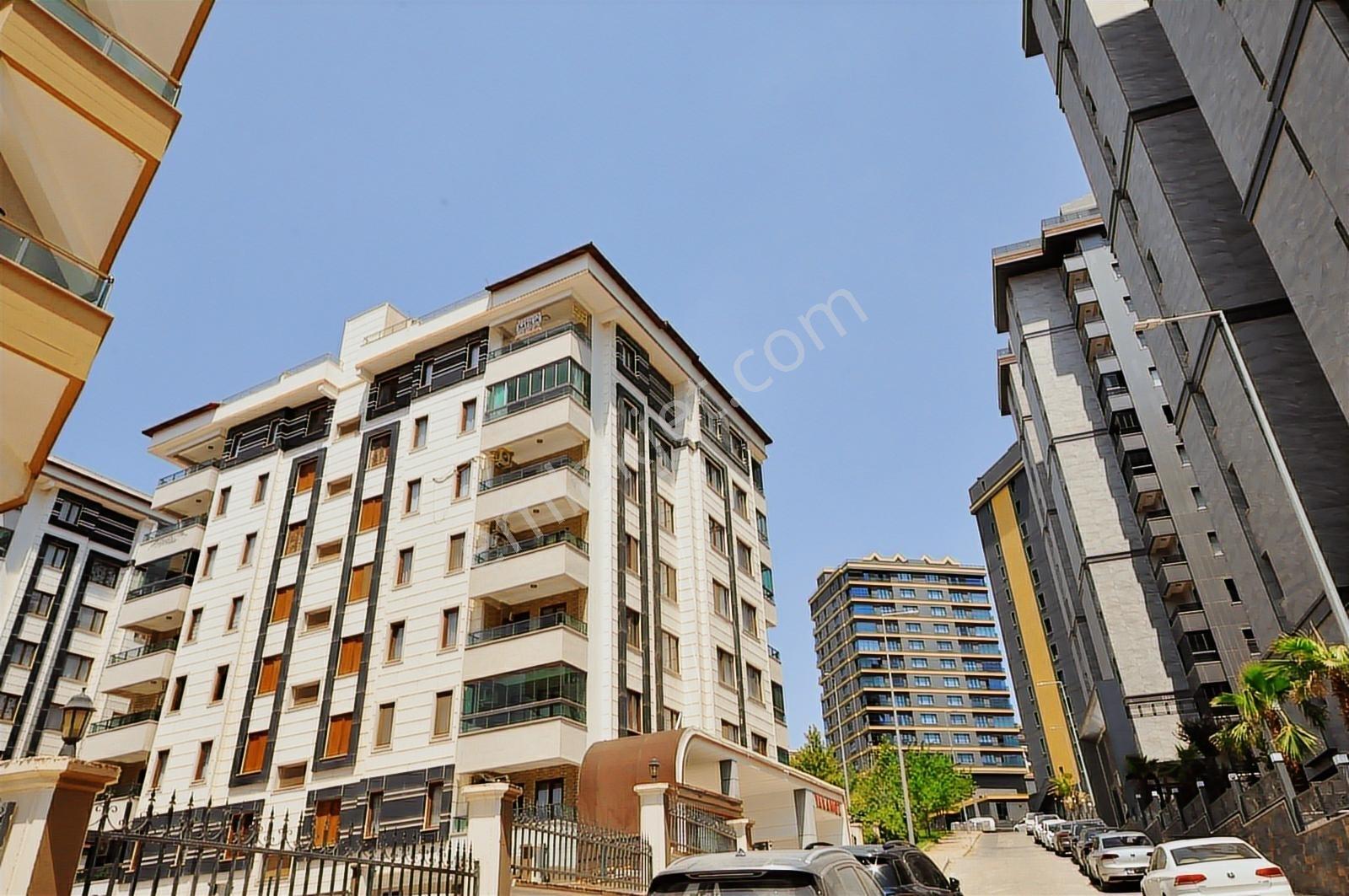 Coldwell Banker'den Güzelşehirde Site İçerisinde Lüks Dublex