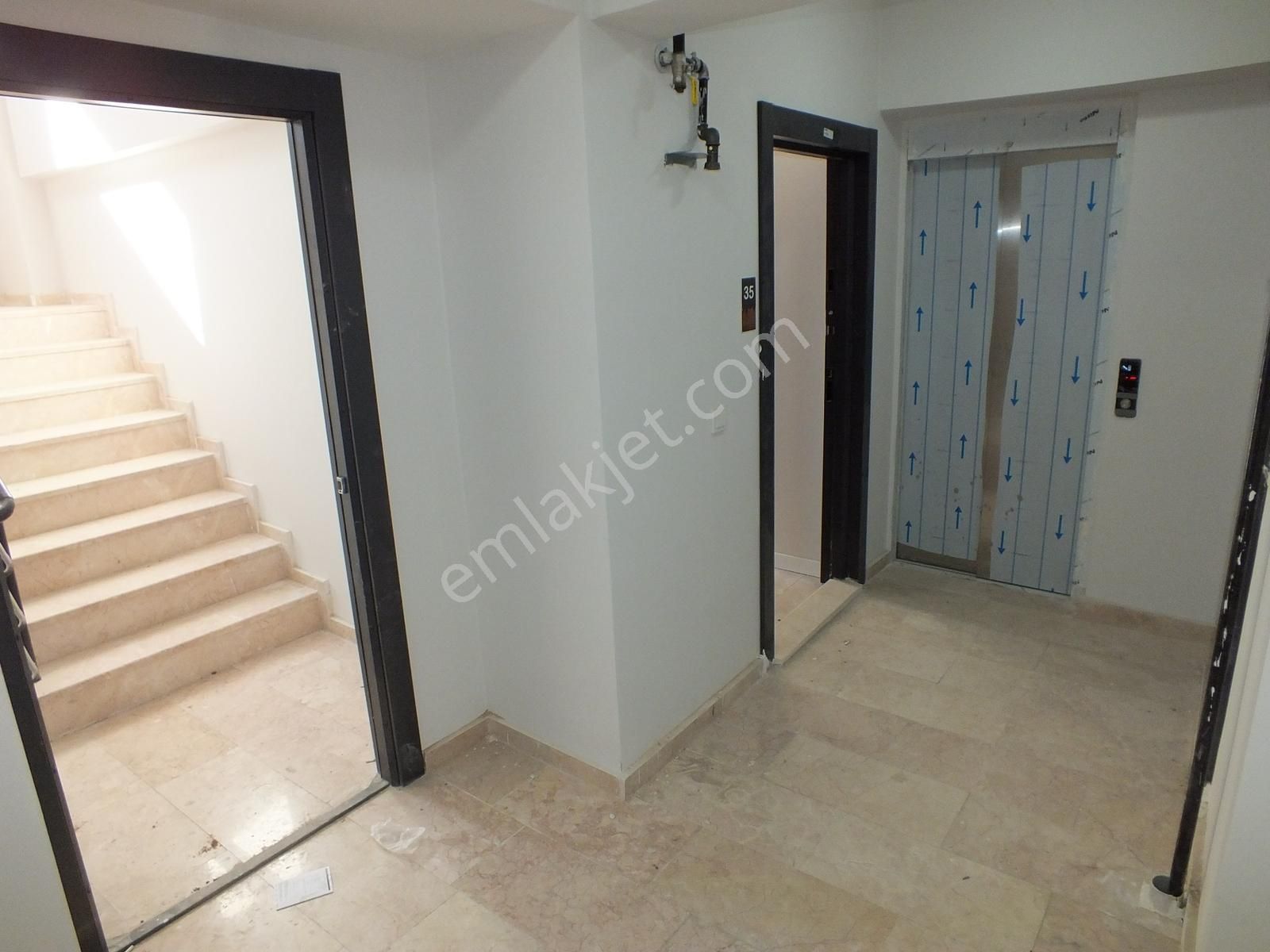 Hastane Metroya Yürüme Mesafesi Site İçi Sıfır 2+1 Kiralık 85m2 - Görsel 35