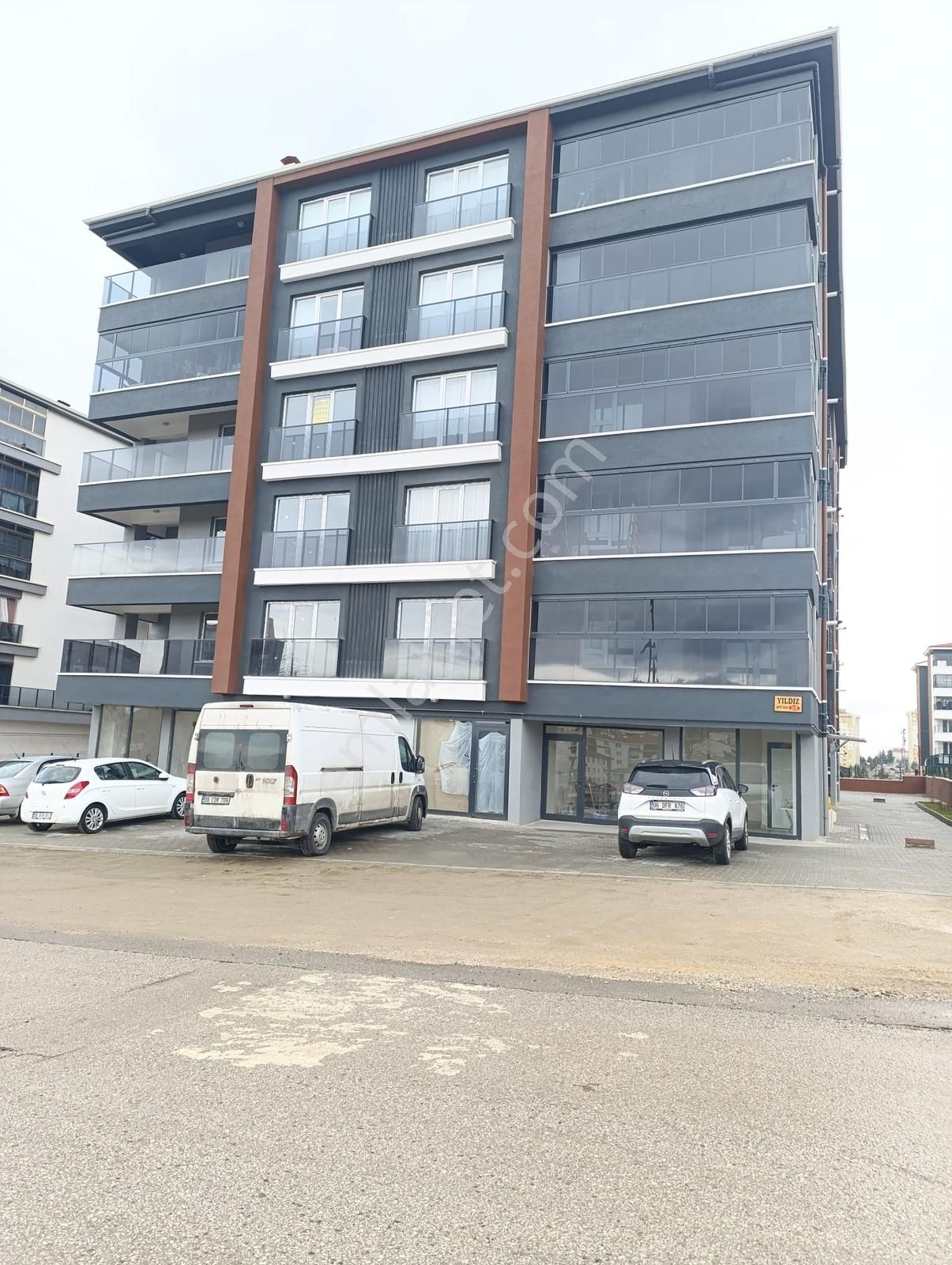 Altındağ Başpınar Mah.yeni Binada ,iskanlı Ebeveyn Banyo, Geniş Balkonlu 3+1 Daire - Görsel 34