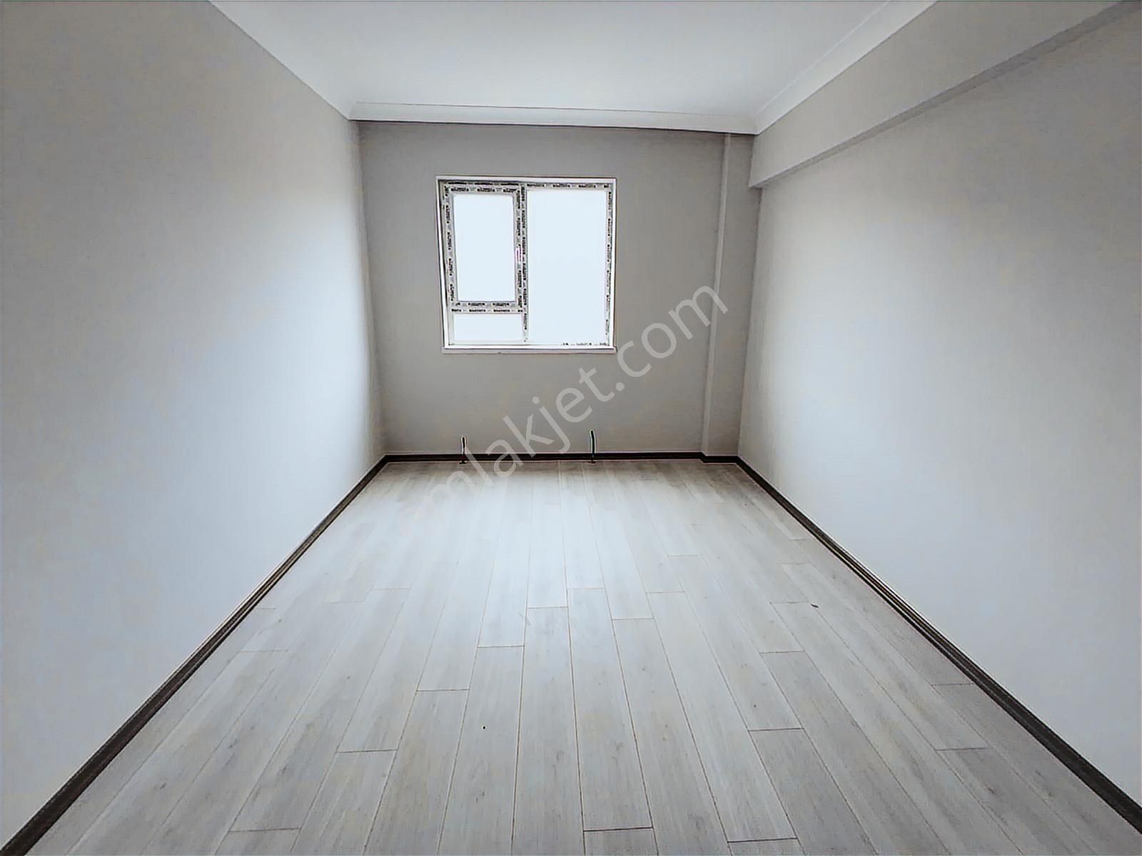 Altındağ Başpınar Mah.yeni Binada ,iskanlı Ebeveyn Banyo, Geniş Balkonlu 3+1 Daire - Görsel 12