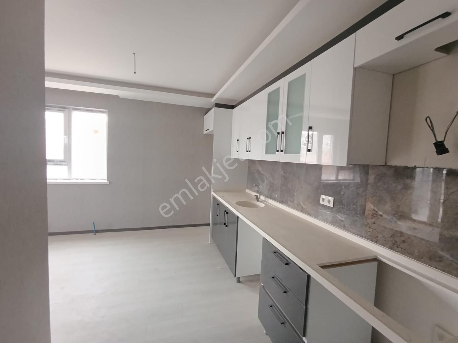 Altındağ Başpınar Mah.yeni Binada ,iskanlı Ebeveyn Banyo, Geniş Balkonlu 3+1 Daire - Görsel 19