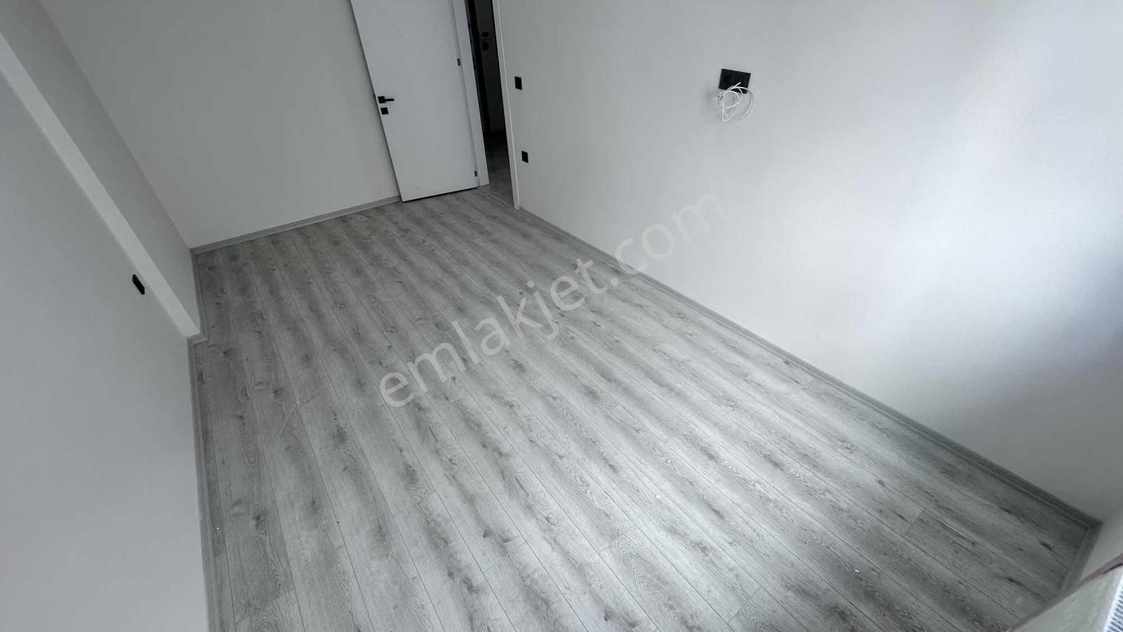 Tamer'den İkizçayda Lüx Site İçinde Sıfır Arakat 2+1 Daire - Görsel 20