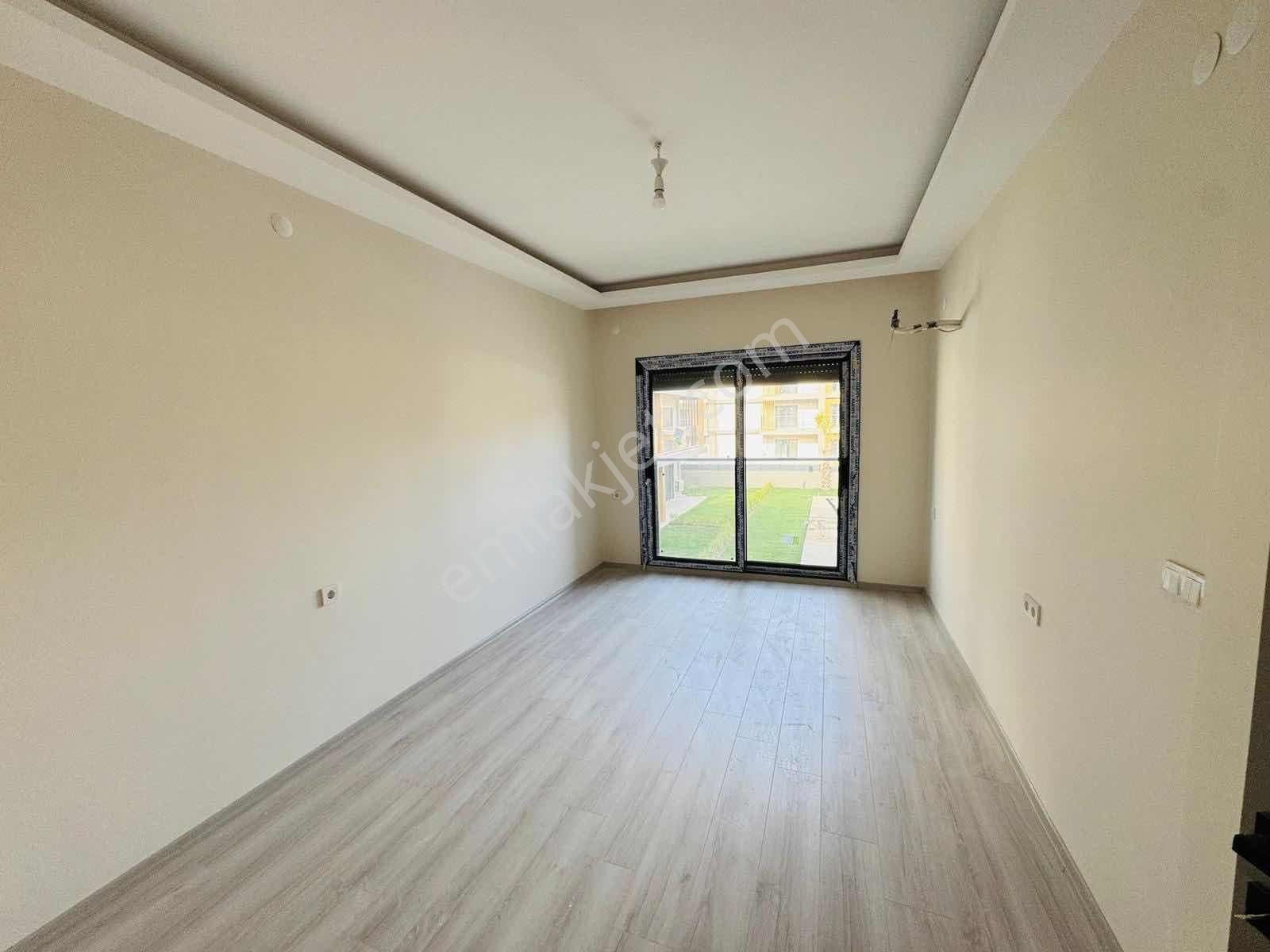 Davutlar'ın En Güzel Sitesinde 100m2 Satılık 2+1 Daire - Görsel 30