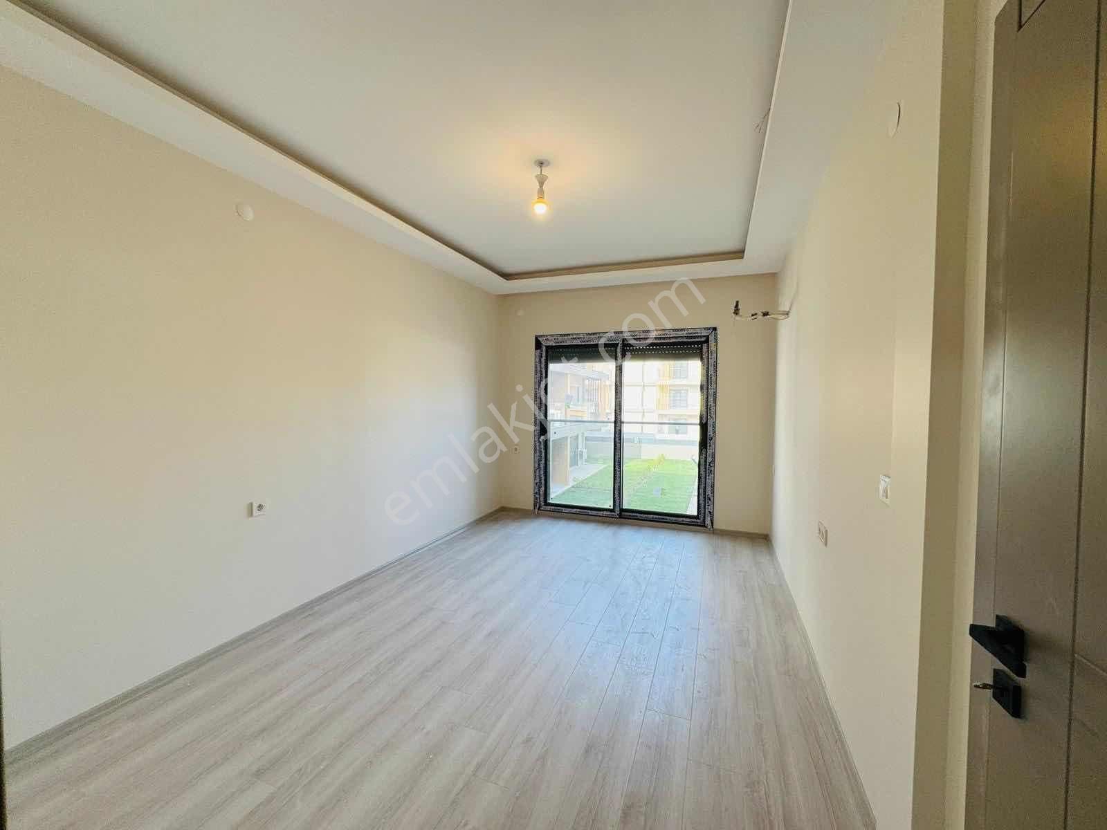 Davutlar'ın En Güzel Sitesinde 100m2 Satılık 2+1 Daire - Görsel 23