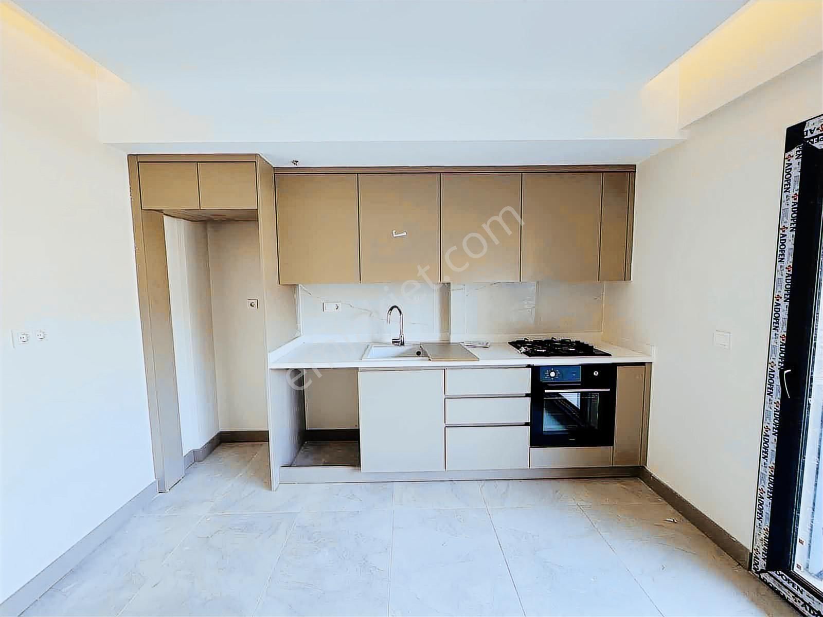 Davutlar'ın En Güzel Sitesinde 100m2 Satılık 2+1 Daire - Görsel 11