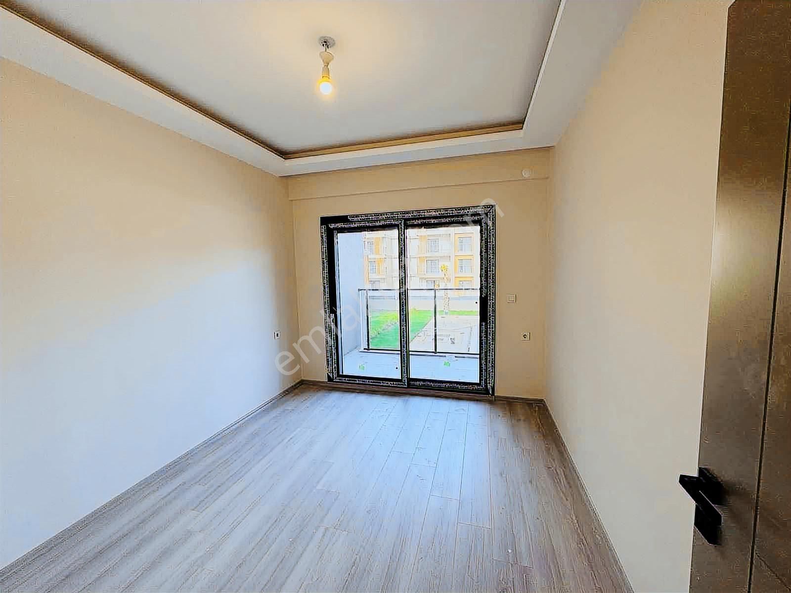 Davutlar'ın En Güzel Sitesinde 100m2 Satılık 2+1 Daire - Görsel 17