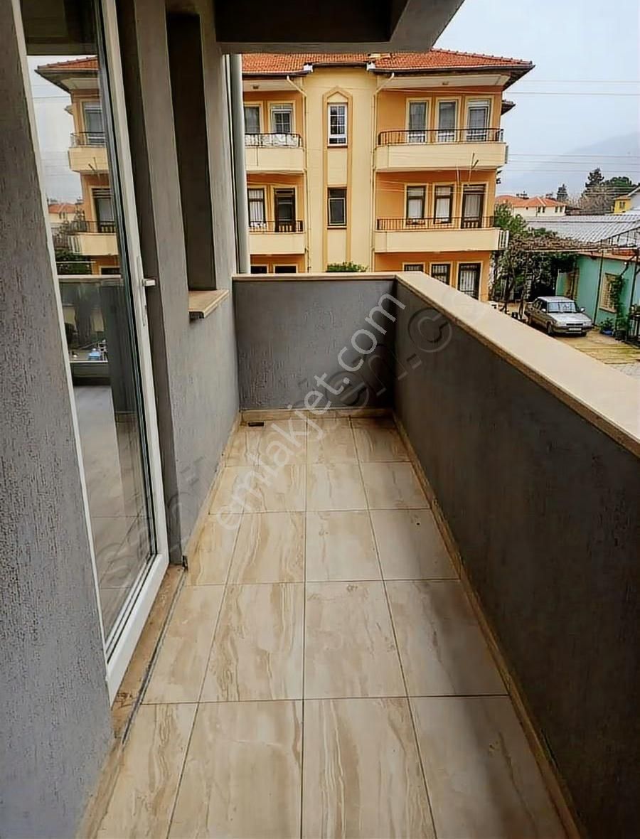 Çamköy De Kiralik 2+1 Esyasiz Kiralik Daire - Görsel 3