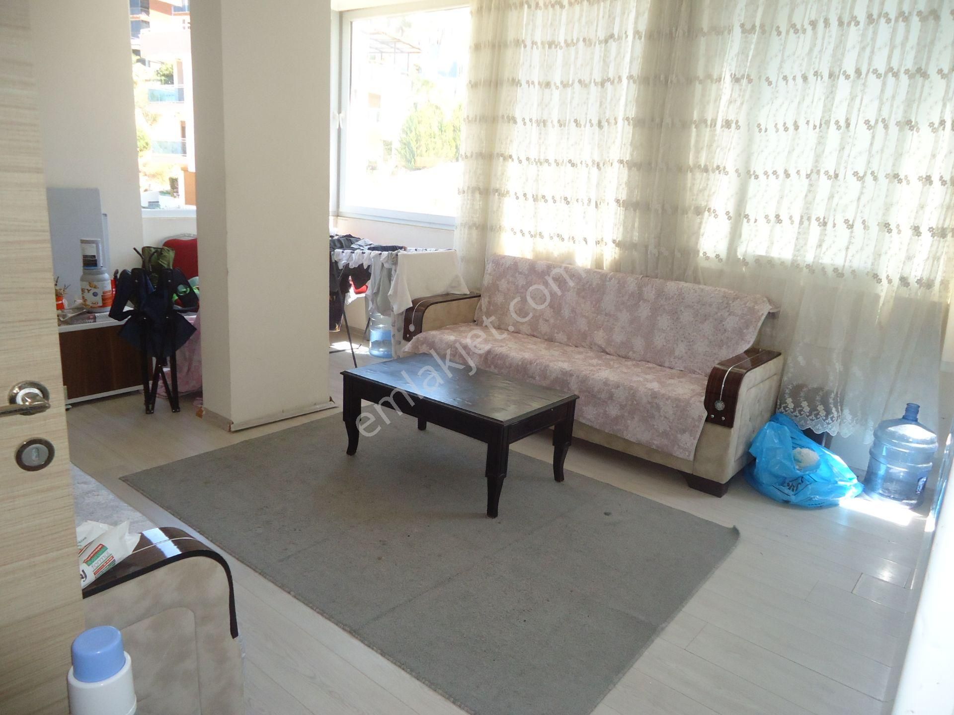 Star Emlakta Eşyalı Asansörlü Doğalgazlı Dep.yön.li 2+1 85m2 K/3 - Görsel 5