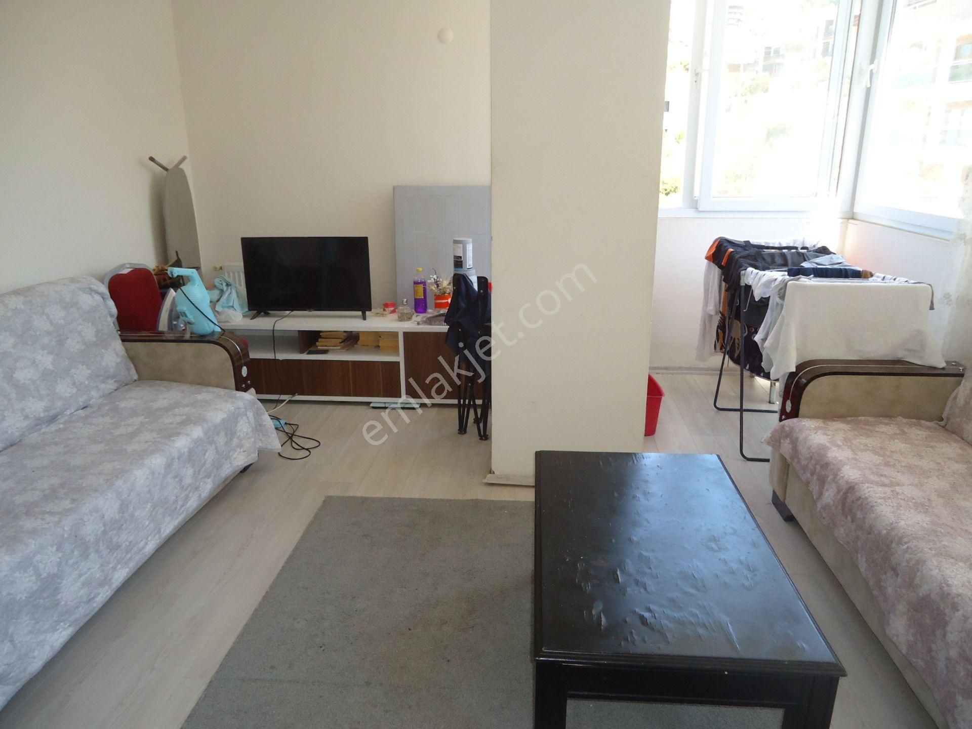 Star Emlakta Eşyalı Asansörlü Doğalgazlı Dep.yön.li 2+1 85m2 K/3 - Görsel 2