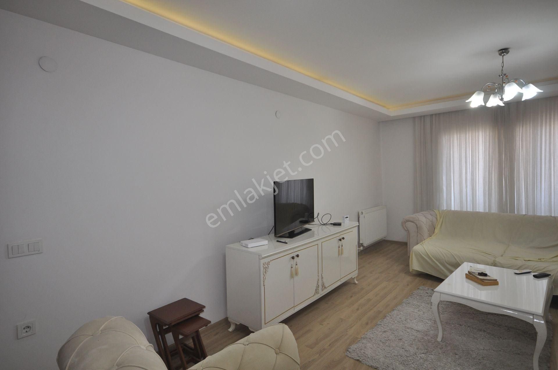 Çeltikçi Mahallesinde Satılık 8 Yaşında 3+1 Daire - Görsel 4