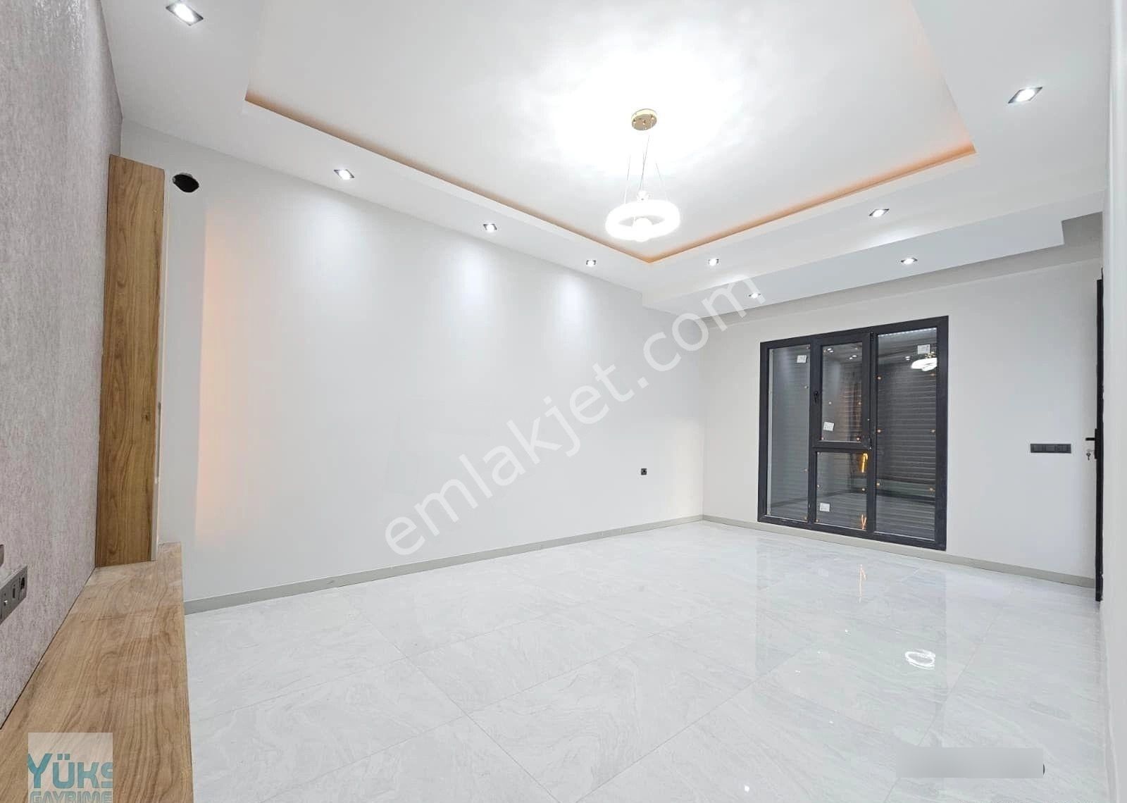 Denizli Şemikler De 3+1 Mükemmel Konumda Kat Seçenekli Panjurlu Daire - Görsel 2