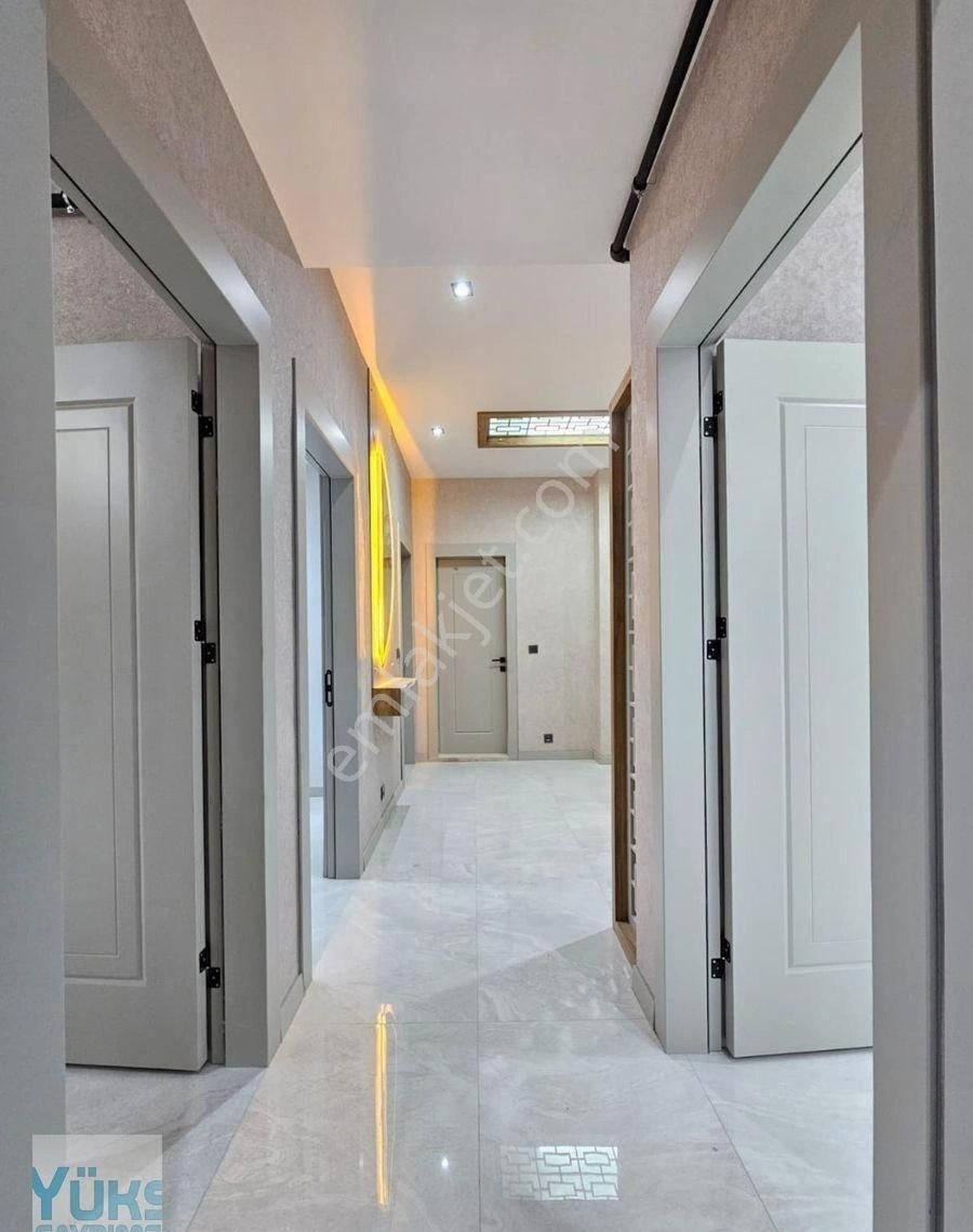 Denizli Şemikler De 3+1 Mükemmel Konumda Kat Seçenekli Panjurlu Daire - Görsel 16