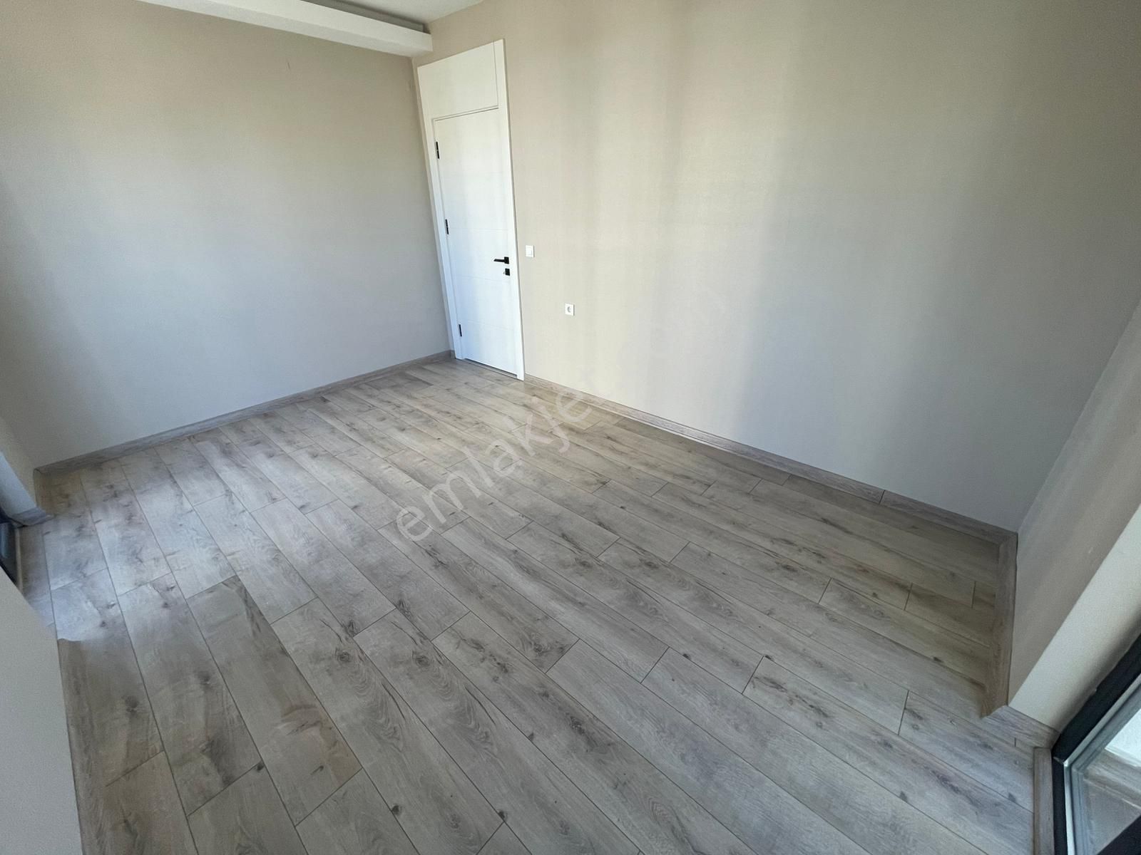 Yuvaköy Mah. Norm Tower'da Full Yapılı 4+1 Kiralık Daire - Görsel 18