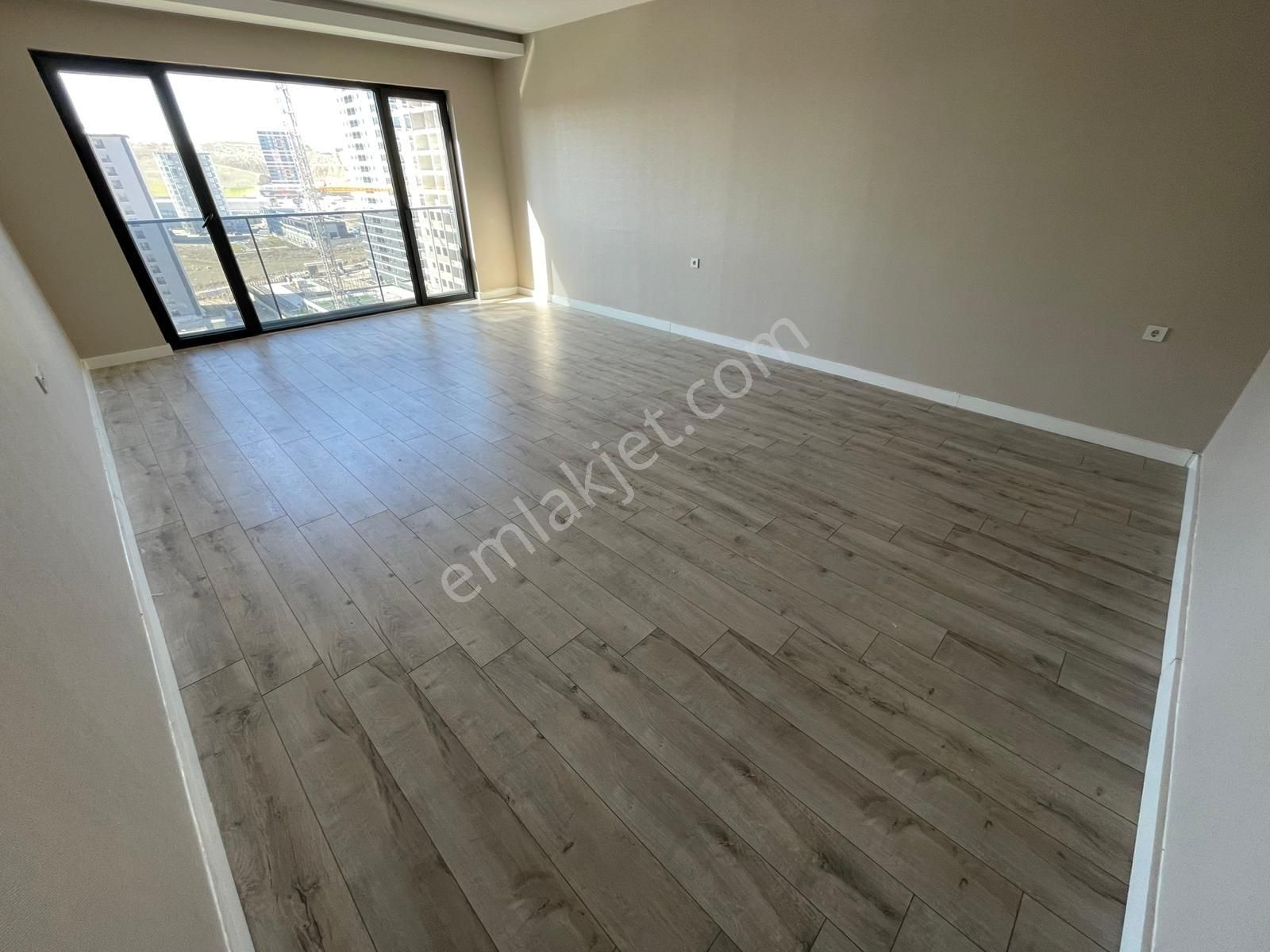 Yuvaköy Mah. Norm Tower'da Full Yapılı 4+1 Kiralık Daire - Görsel 12