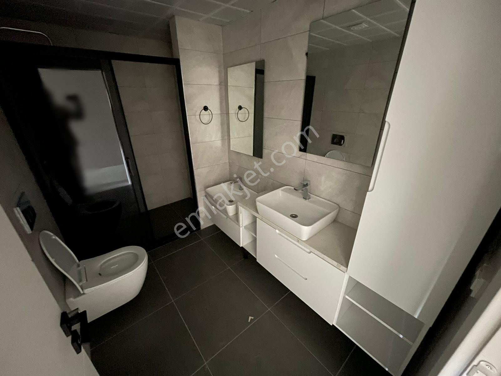 Yuvaköy Mah. Norm Tower'da Full Yapılı 4+1 Kiralık Daire - Görsel 9