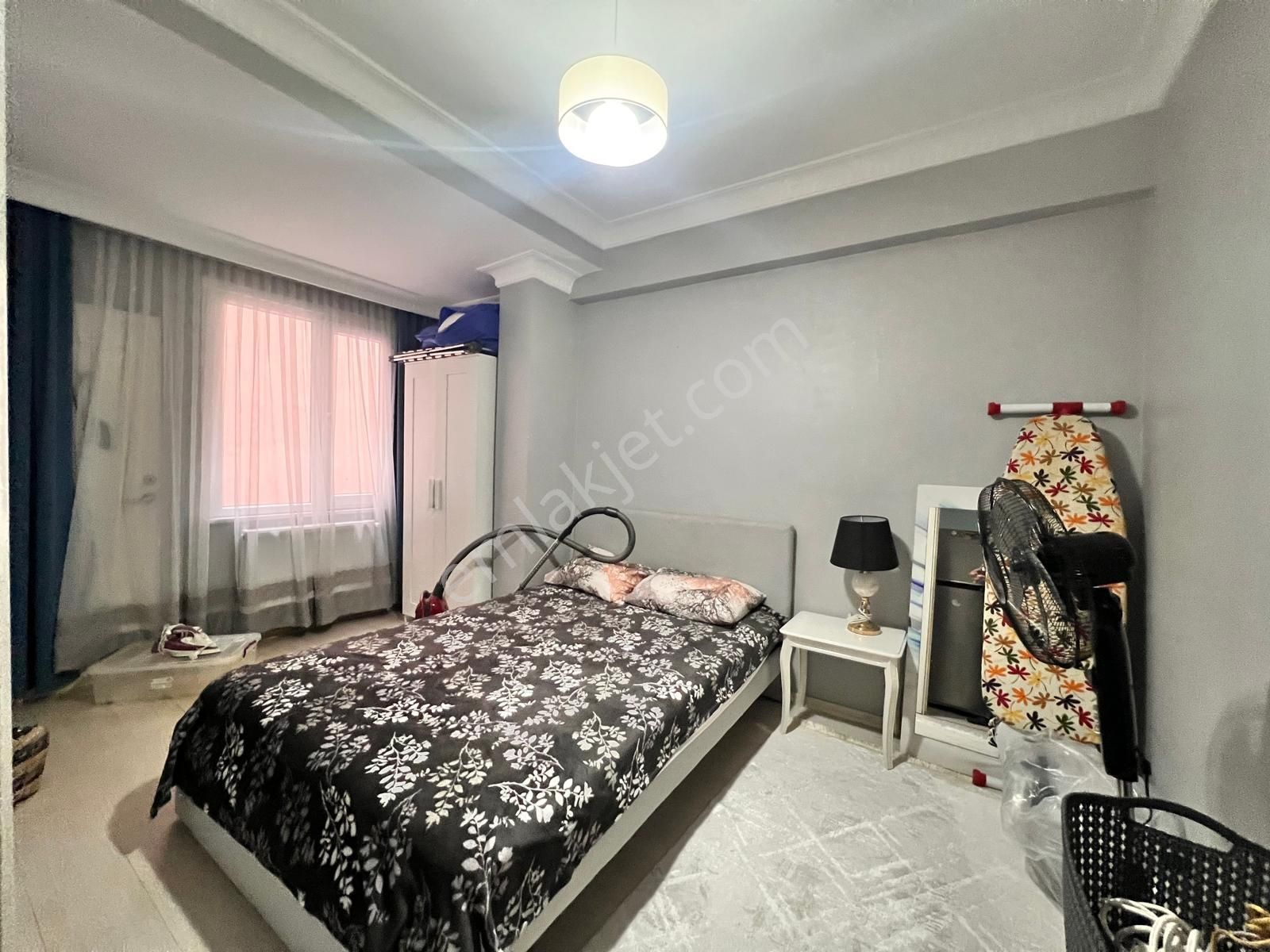 Esenyurt Fatih Mahallesin De Eşyalı Olarak Satılık 1+1 Daire !! - Görsel 10