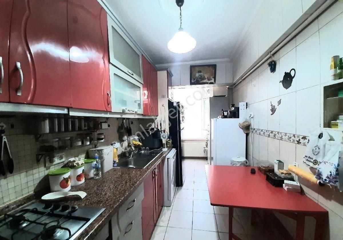Sokullu Mehmet Paşa Mahallesi,merkezi Konumda,bakımlı, 3+1 Satılık Daire - Görsel 7