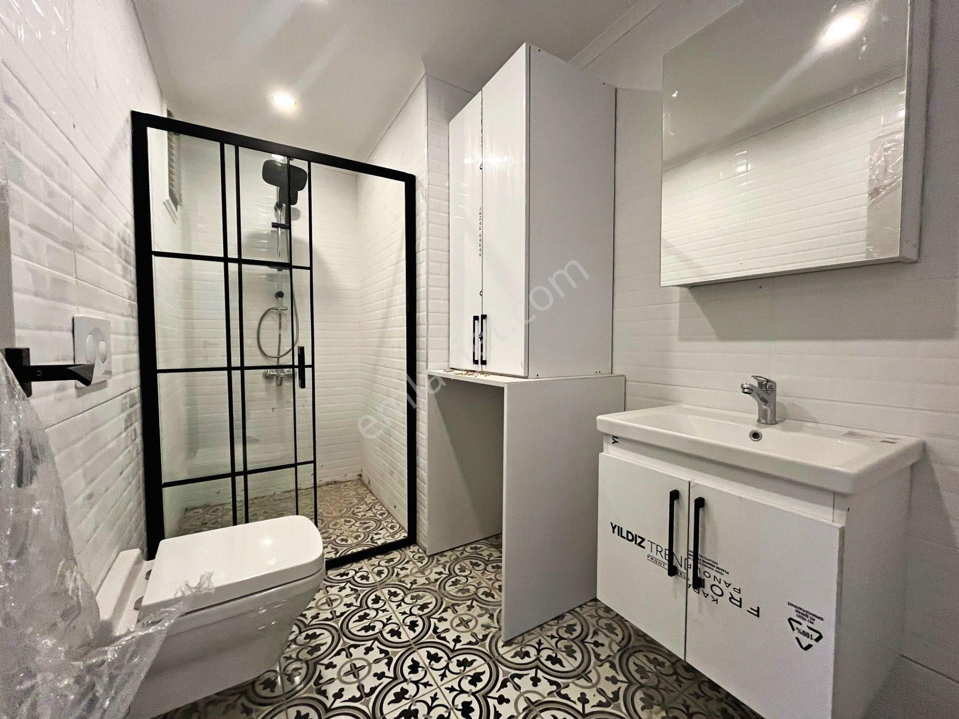 🛑🛑aktiften Akçay'da Satılık Yerden Isıtmalı Otoparklı Lüx Tasarımlı Geniş 1+1 Daire - Görsel 32