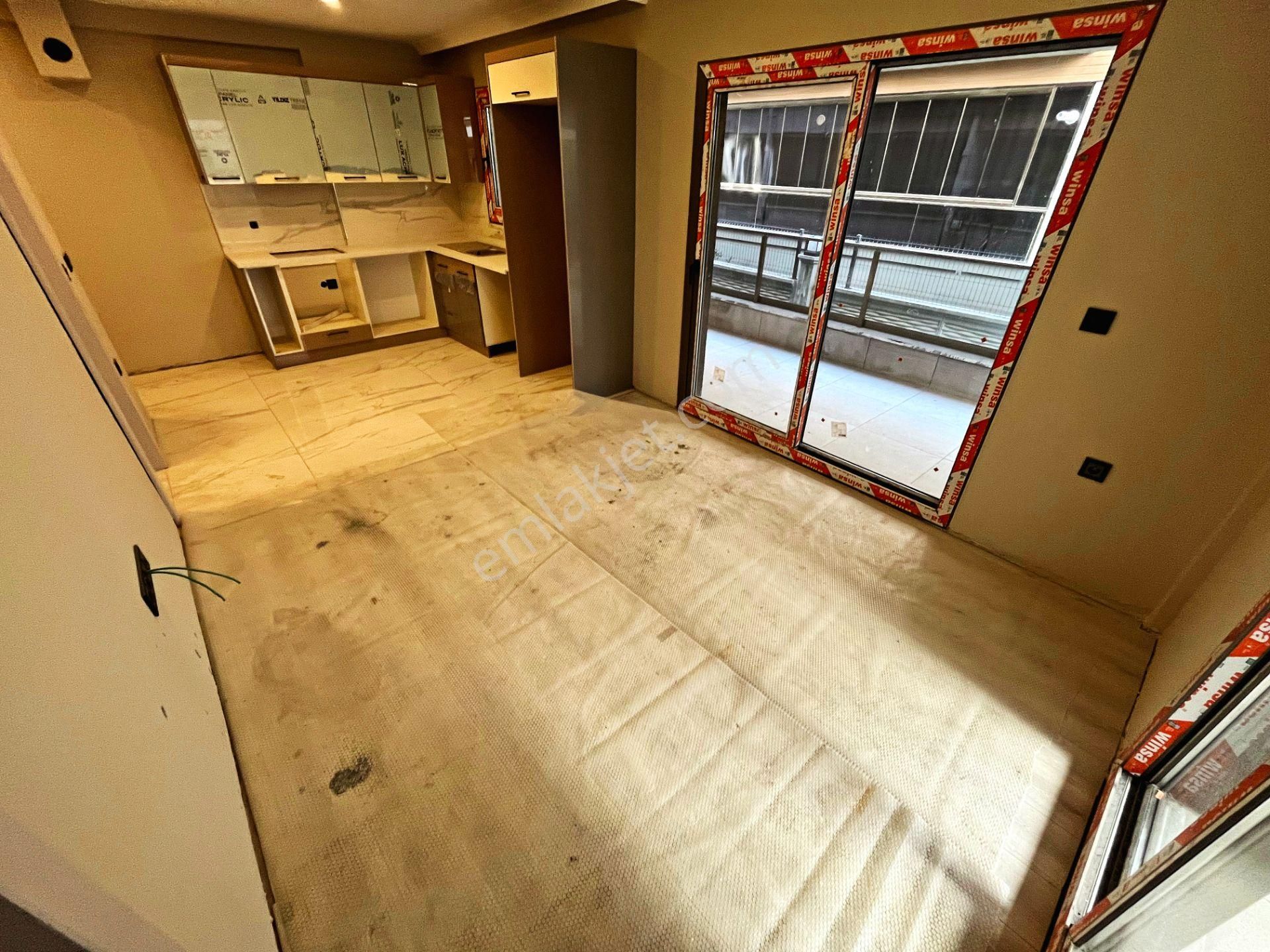 🛑🛑aktiften Akçay'da Satılık Yerden Isıtmalı Otoparklı Lüx Tasarımlı Geniş 1+1 Daire - Görsel 14