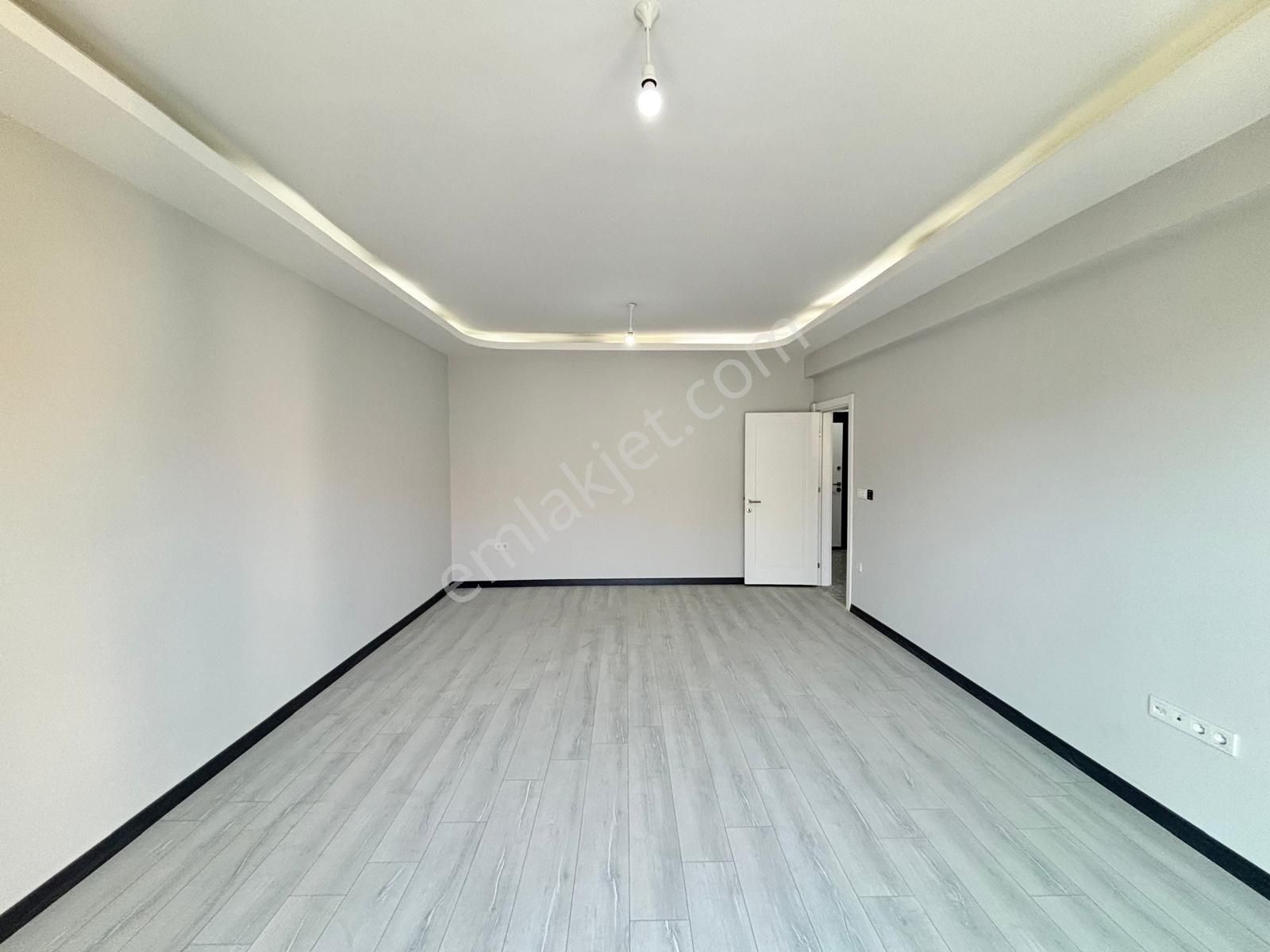 Merkezi Lokasyonda Akıllı Ev Sistemleriyle Tam Donanımlı Lüx 3+1 - Görsel 18