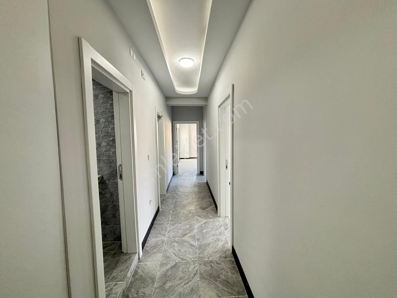 Merkezi Lokasyonda Akıllı Ev Sistemleriyle Tam Donanımlı Lüx 3+1 - Görsel 15