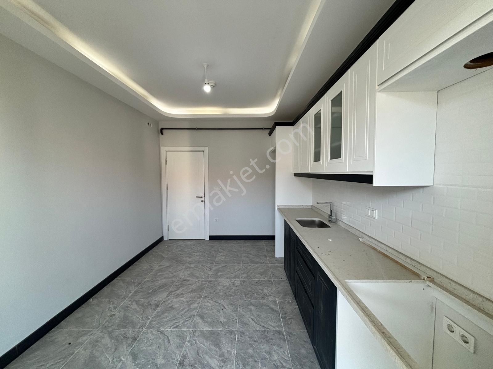 Merkezi Lokasyonda Akıllı Ev Sistemleriyle Tam Donanımlı Lüx 3+1 - Görsel 22