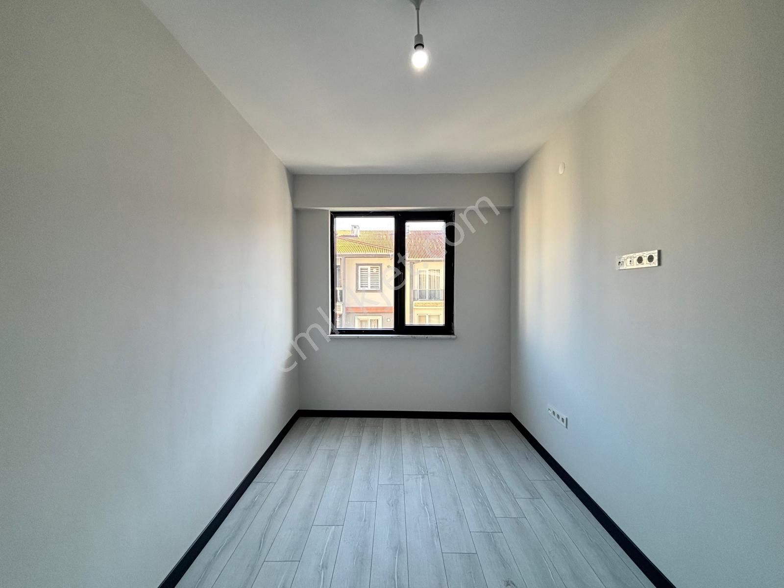 Merkezi Lokasyonda Akıllı Ev Sistemleriyle Tam Donanımlı Lüx 3+1 - Görsel 29