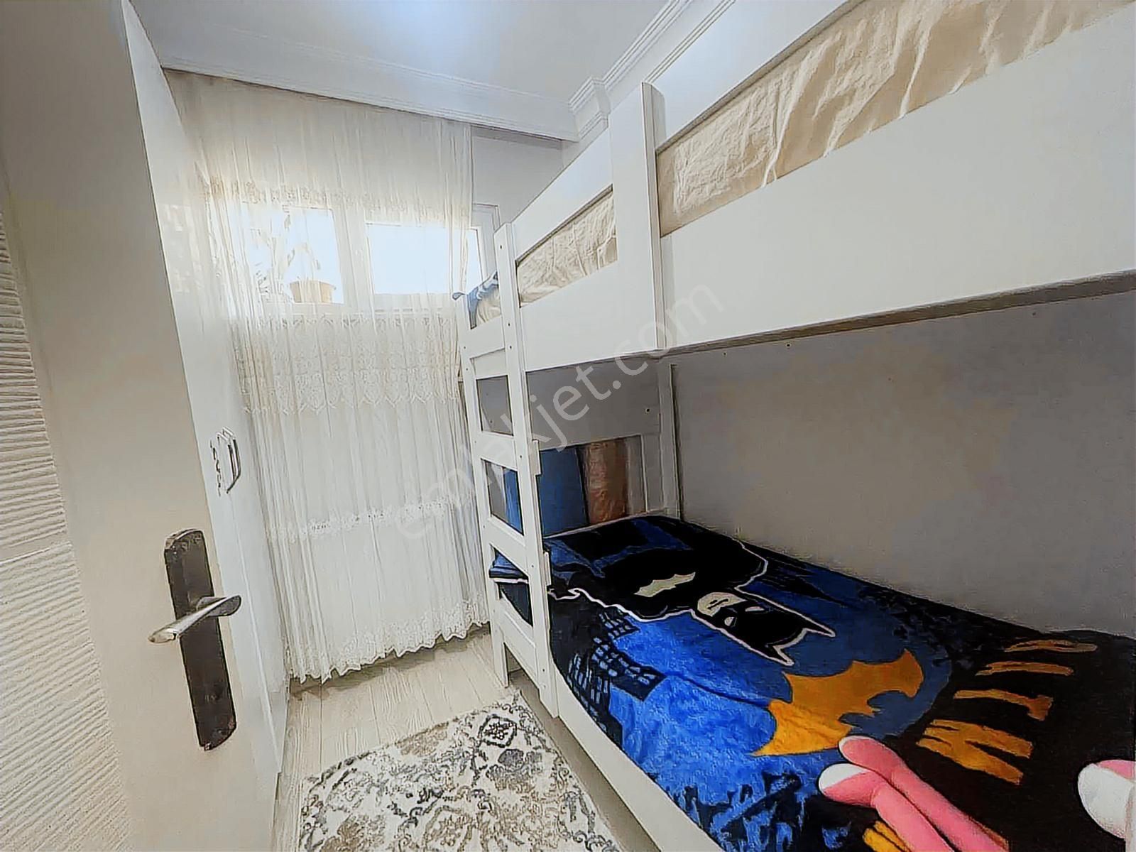 Kanarya Bölgesinde Tamamen Güneş Gören 2+1 85 M2 Satılık Daire - Görsel 13