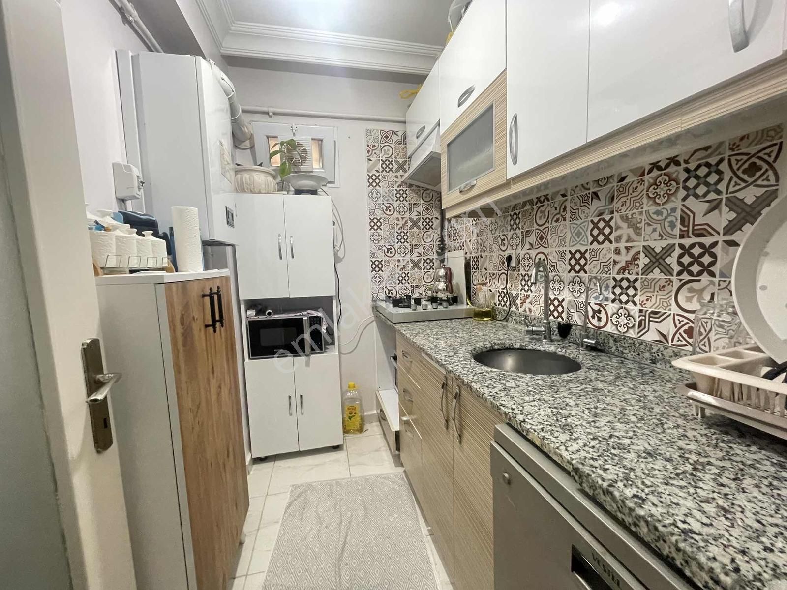 Kanarya Bölgesinde Tamamen Güneş Gören 2+1 85 M2 Satılık Daire - Görsel 3