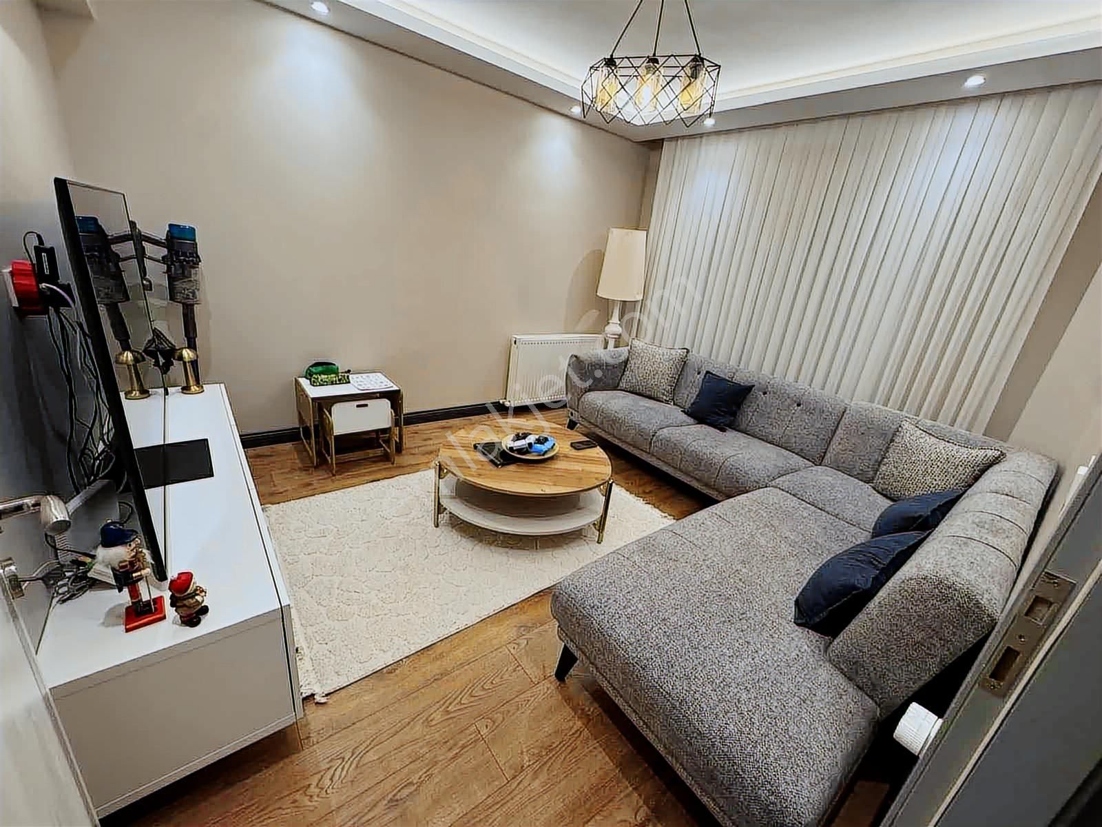 Cadde Üzerinde Özel Mimariii 3+1 Geniş M2'li Lükss 7 Yllık Daire - Görsel 25