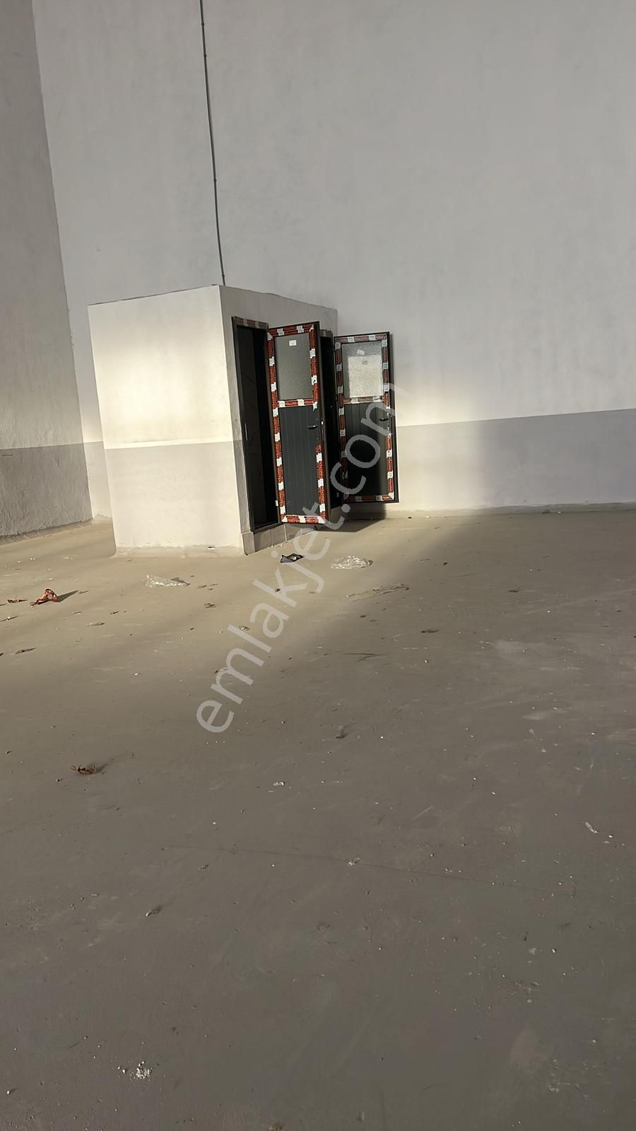 Göze Emlakdan Kiralık İş Yeri - Görsel 2