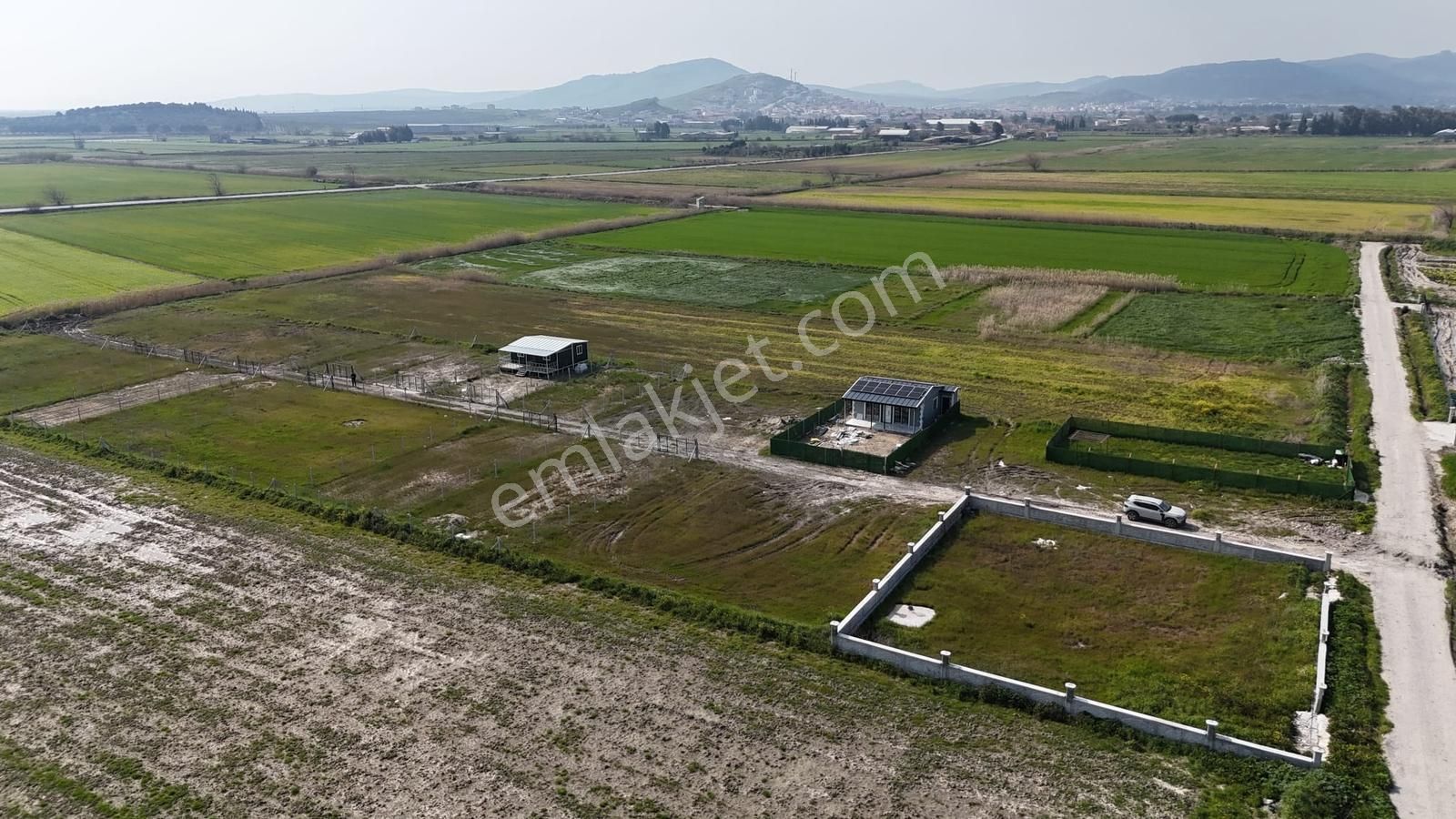 Foça Gerenköy'de Satılık Tarla - Görsel 16