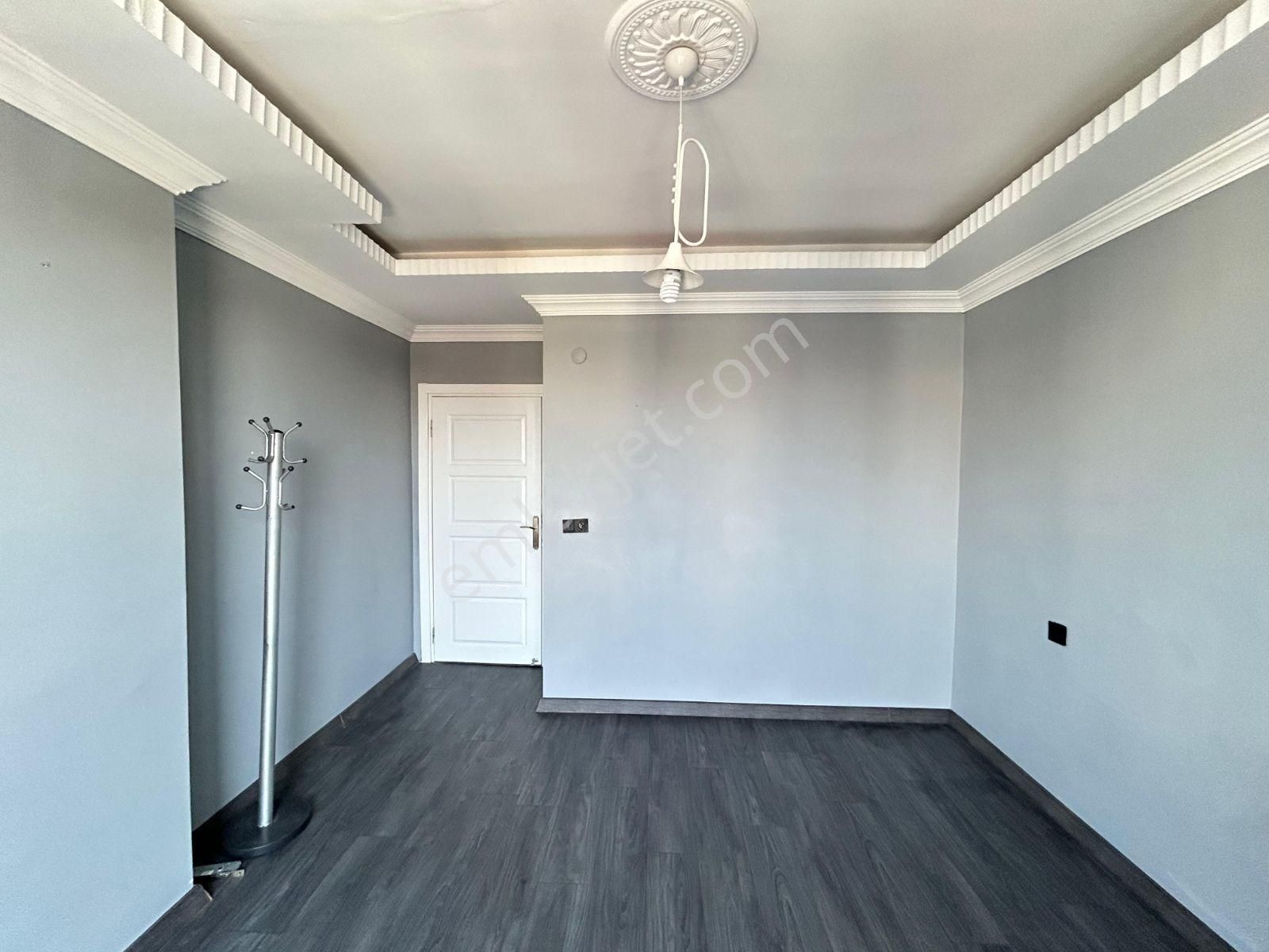 Gop Mahallesi Merkezde Satılık 3+2 Geniş & Ferah Dubleks - Görsel 18