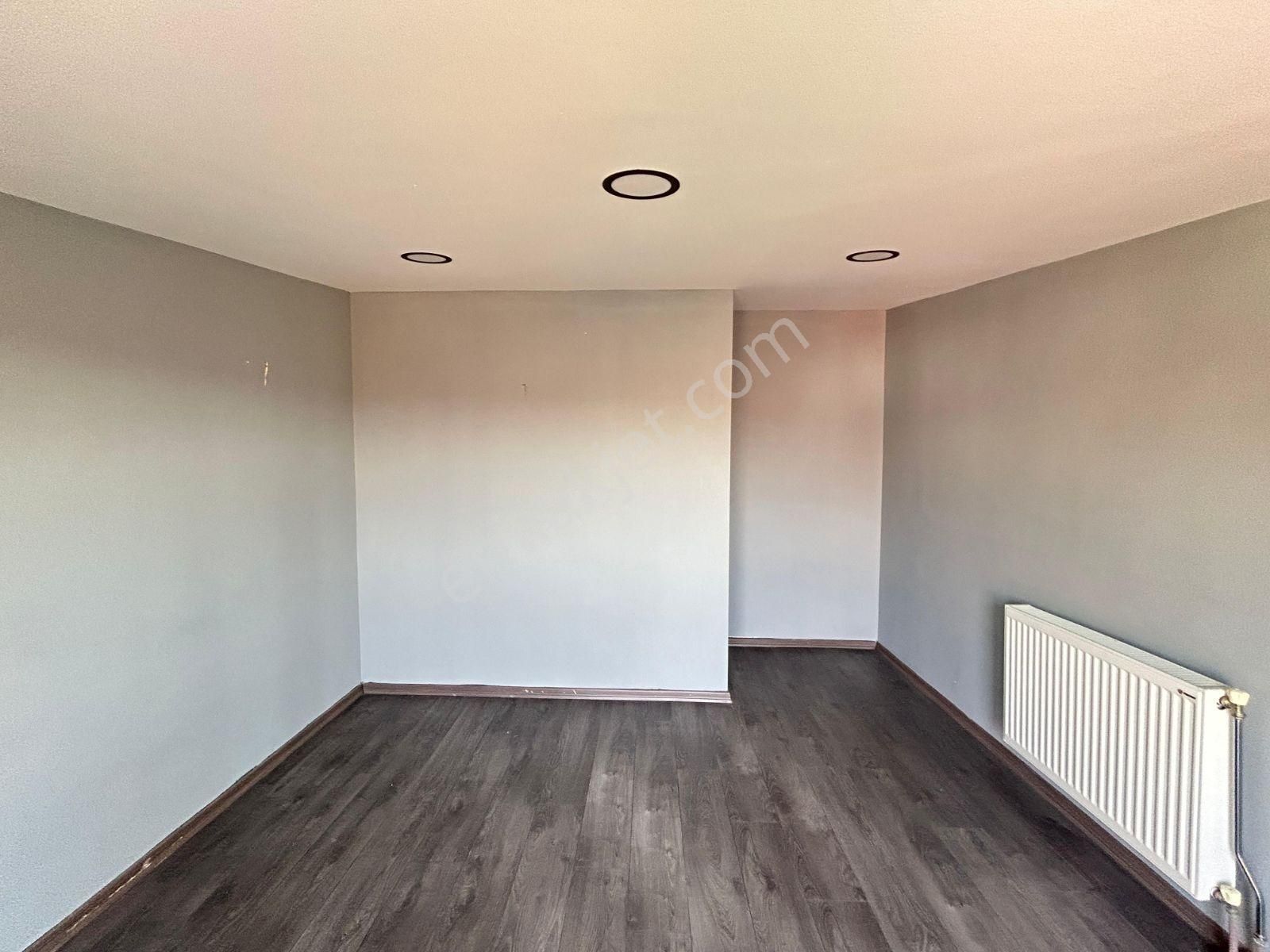 Gop Mahallesi Merkezde Satılık 3+2 Geniş & Ferah Dubleks - Görsel 26