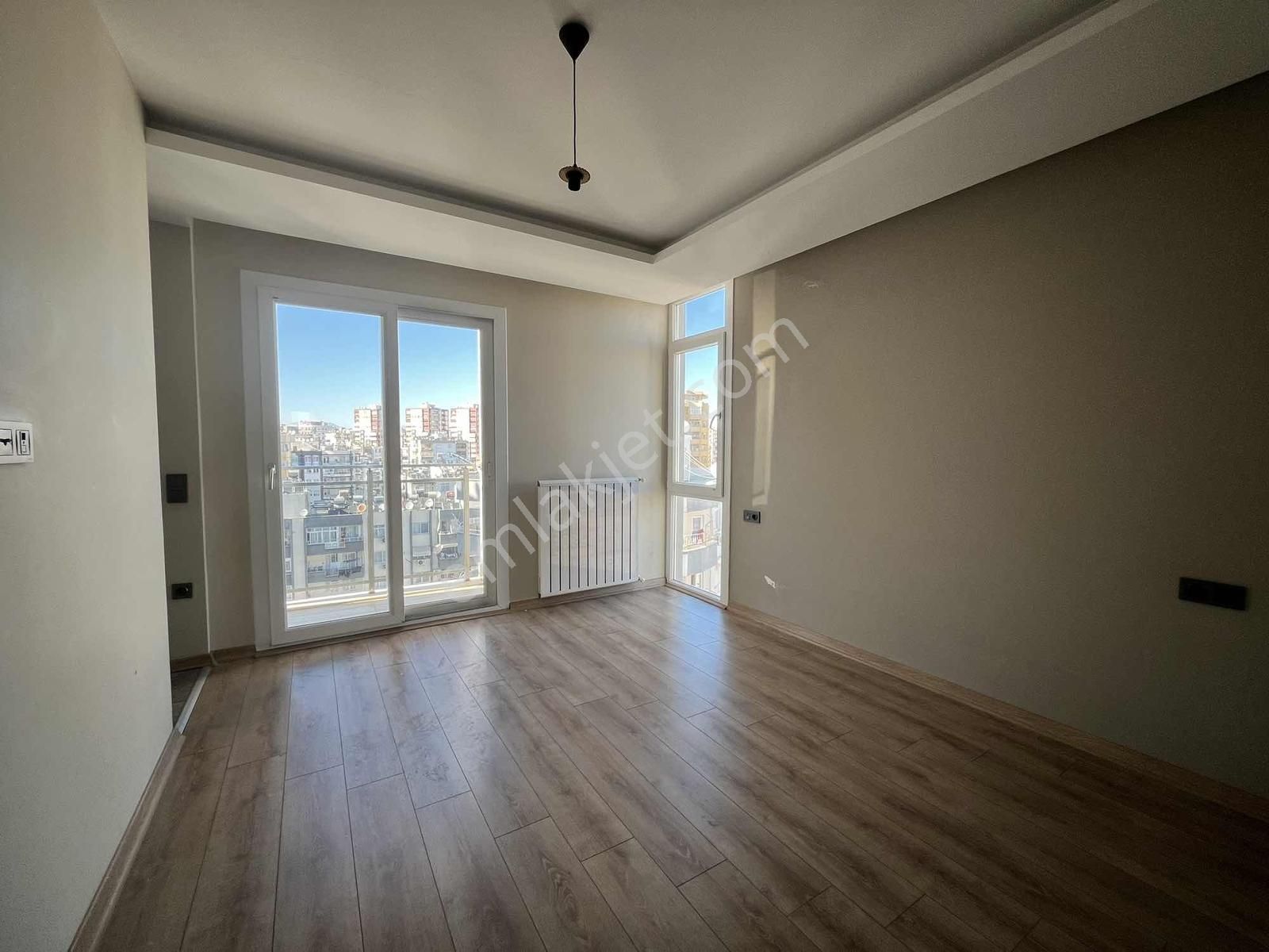 Toros Mahallesi/ultra Lüks/2+1/cep Mutfak/ç.banyo/g.odalı/kombi! - Görsel 35