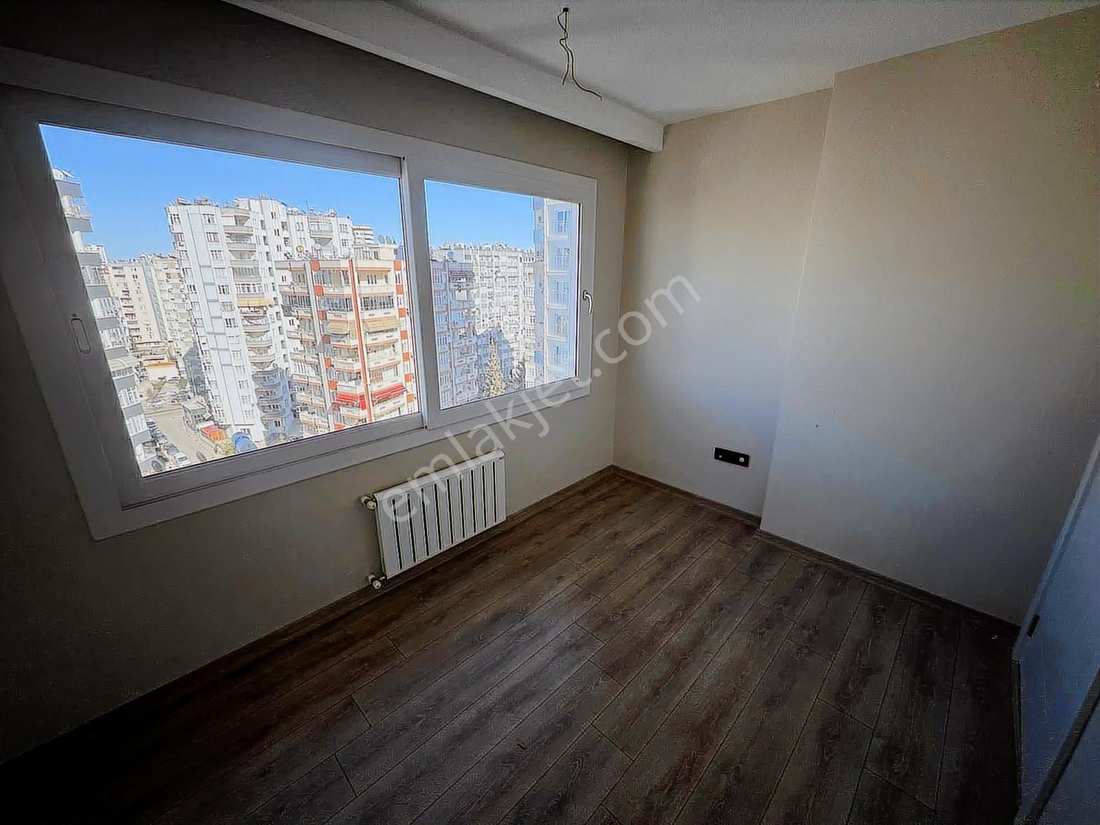 Toros Mahallesi/ultra Lüks/2+1/cep Mutfak/ç.banyo/g.odalı/kombi! - Görsel 4