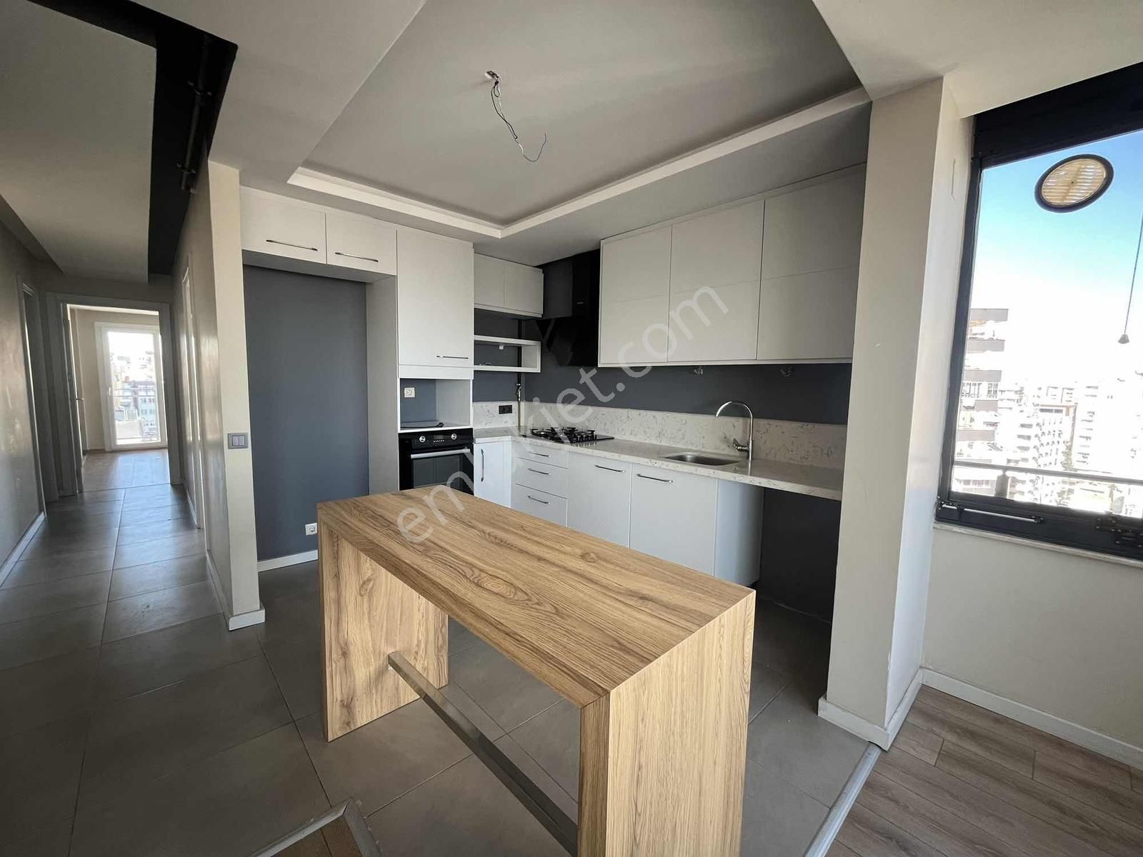 Toros Mahallesi/ultra Lüks/2+1/cep Mutfak/ç.banyo/g.odalı/kombi! - Görsel 9